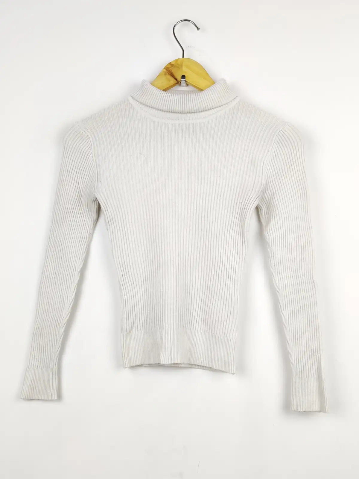 Buy online pre-used pre-loved 100% authentic & Original branded Primark (HT-2046) available in Pakistan. Top international brands avilable.