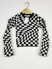 Buy online pre-used pre-loved 100% authentic & Original branded Bershka (HT-2078) available in Pakistan. Top international brands avilable.