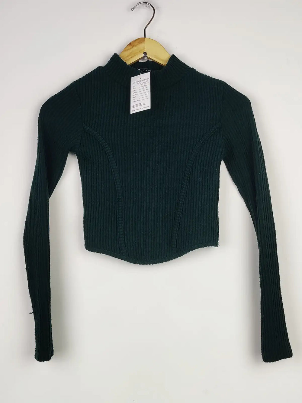 Buy online pre-used pre-loved 100% authentic & Original branded Bershka (HT-2079) available in Pakistan. Top international brands avilable.