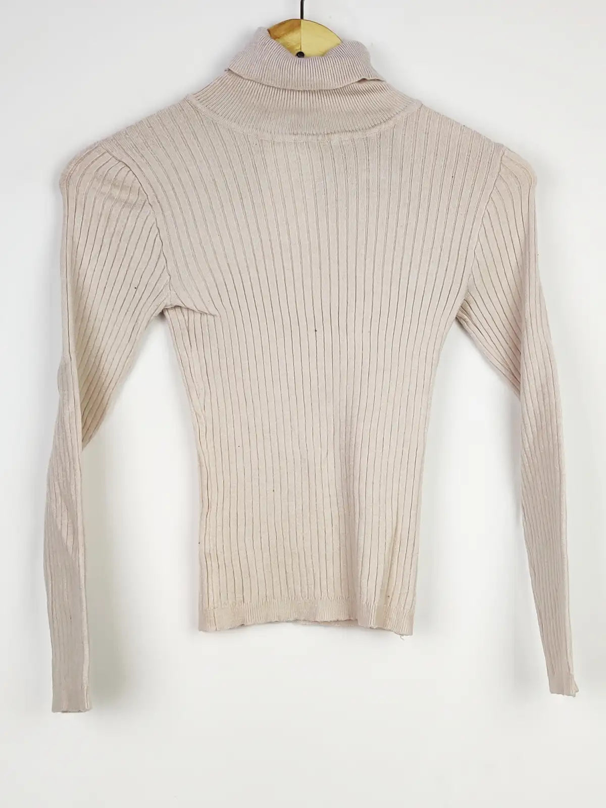 Buy online pre-used pre-loved 100% authentic & Original branded Primark (HT-2110) available in Pakistan. Top international brands avilable.