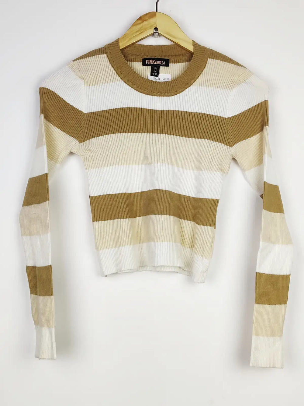 Buy online pre-used pre-loved 100% authentic & Original branded Pink Vanilla (HT-2118) available in Pakistan. Top international brands avilable.