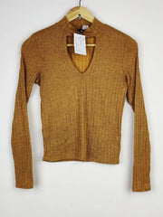 Buy online pre-used pre-loved 100% authentic & Original branded H&M (HT-2128) available in Pakistan. Top international brands avilable.