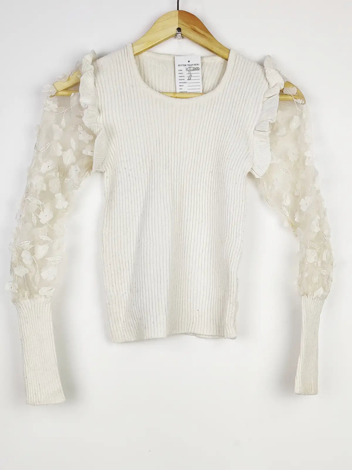 Buy online pre-used pre-loved 100% authentic & Original branded Unknown Brand (HT-2172) available in Pakistan. Top international brands avilable.