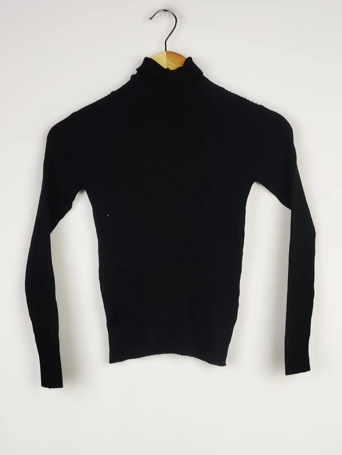 Buy online pre-used pre-loved 100% authentic & Original branded Next (HT-2198) available in Pakistan. Top international brands avilable.