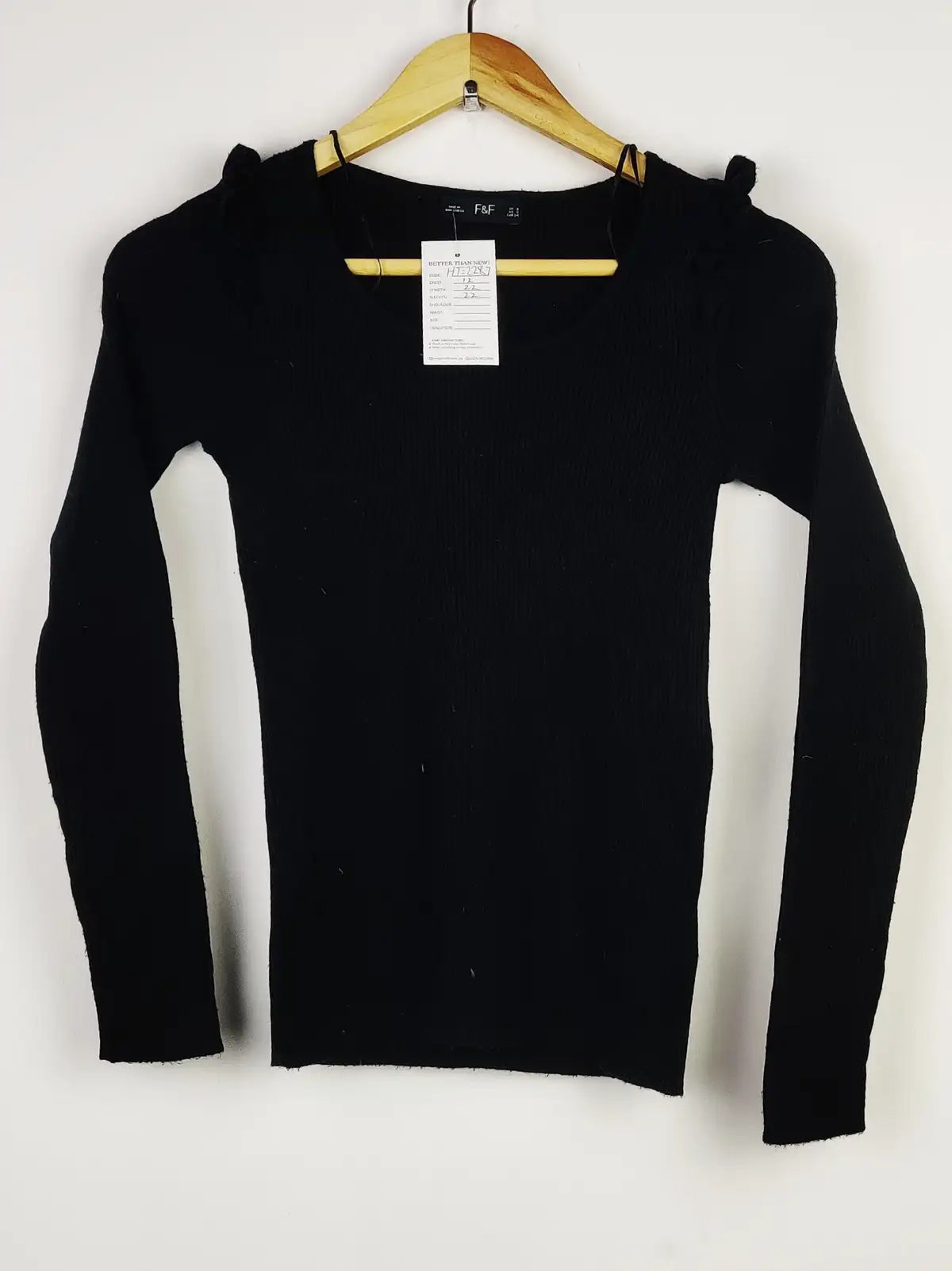Buy online pre-used pre-loved 100% authentic & Original branded F&F (HT-2287) available in Pakistan. Top international brands avilable.