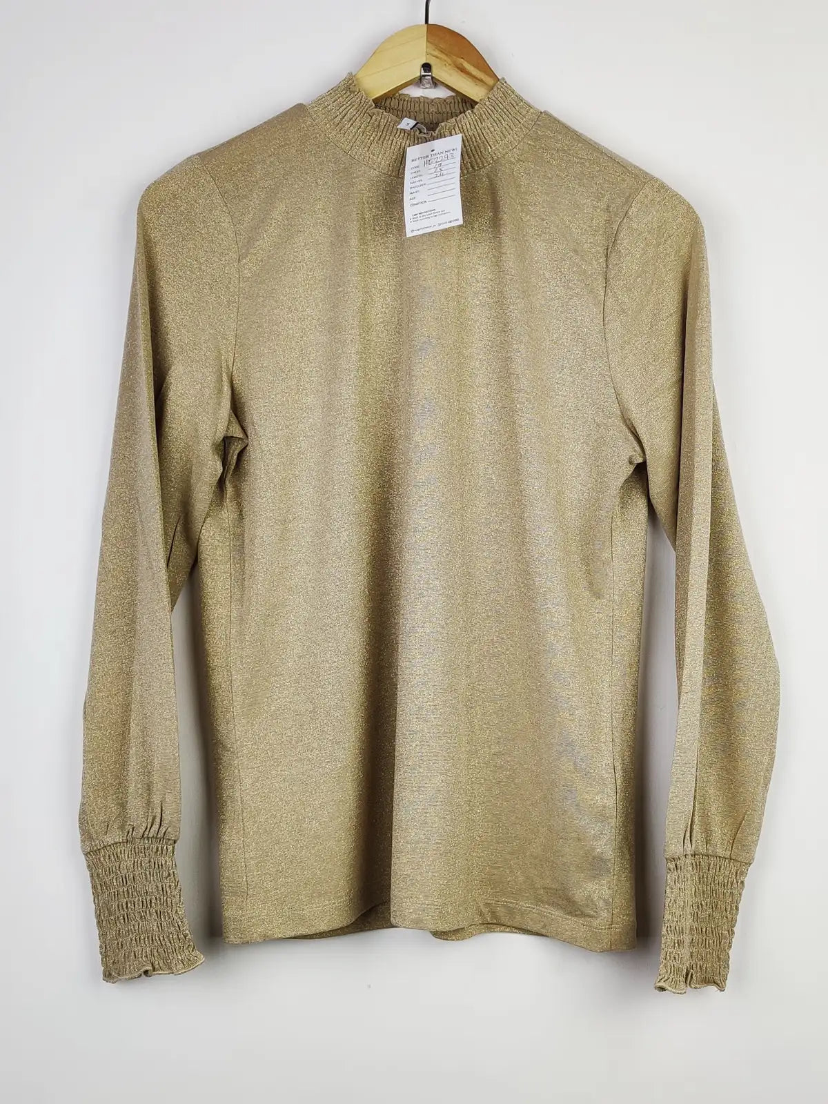 Buy online pre-used pre-loved 100% authentic & Original branded Summum (HT-2293) available in Pakistan. Top international brands avilable.