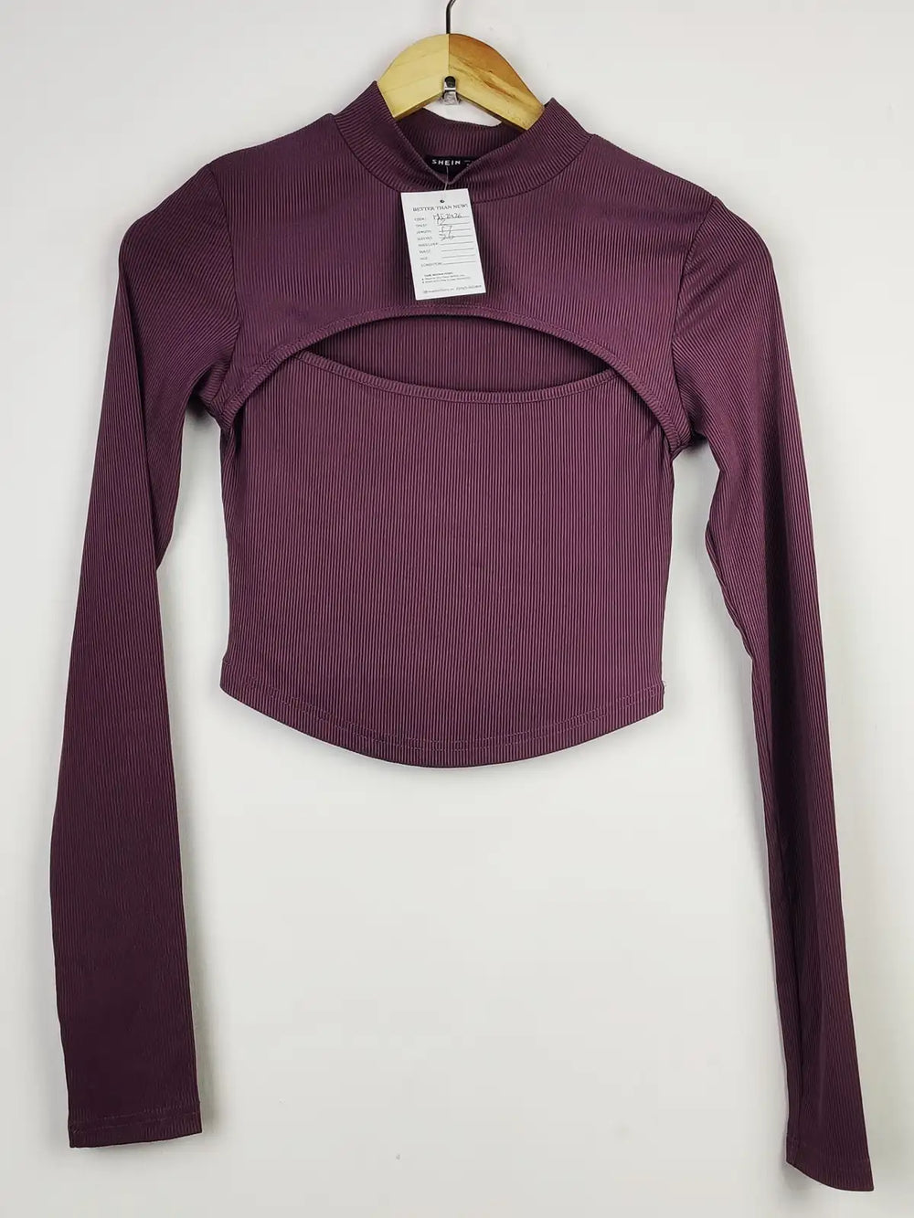Buy online pre-used pre-loved 100% authentic & Original branded Shein (HT-2426) available in Pakistan. Top international brands avilable.