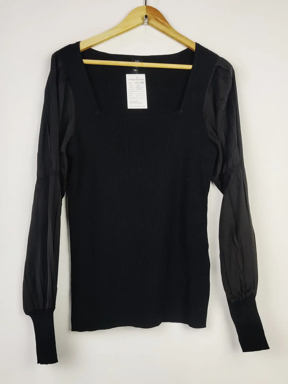 Buy online pre-used pre-loved 100% authentic & Original branded River Island (HT-2485) available in Pakistan. Top international brands avilable.