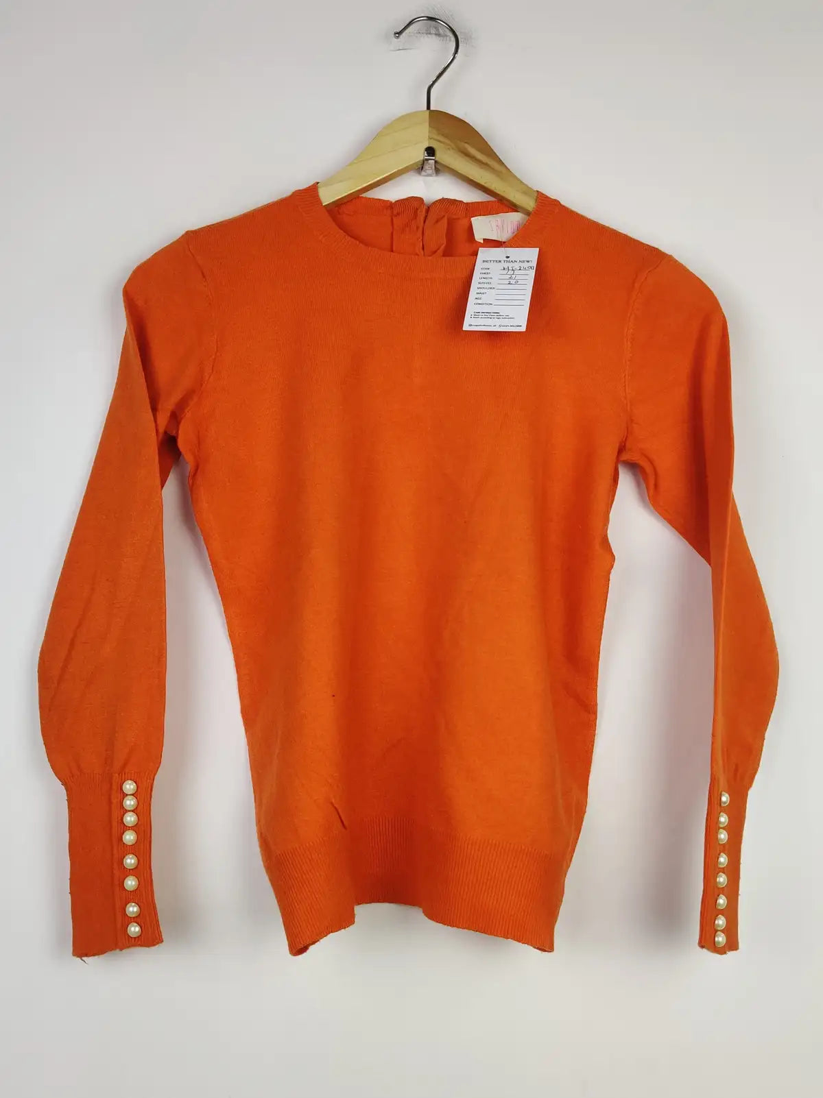 Buy online pre-used pre-loved 100% authentic & Original branded Savida (HT-2493) available in Pakistan. Top international brands avilable.