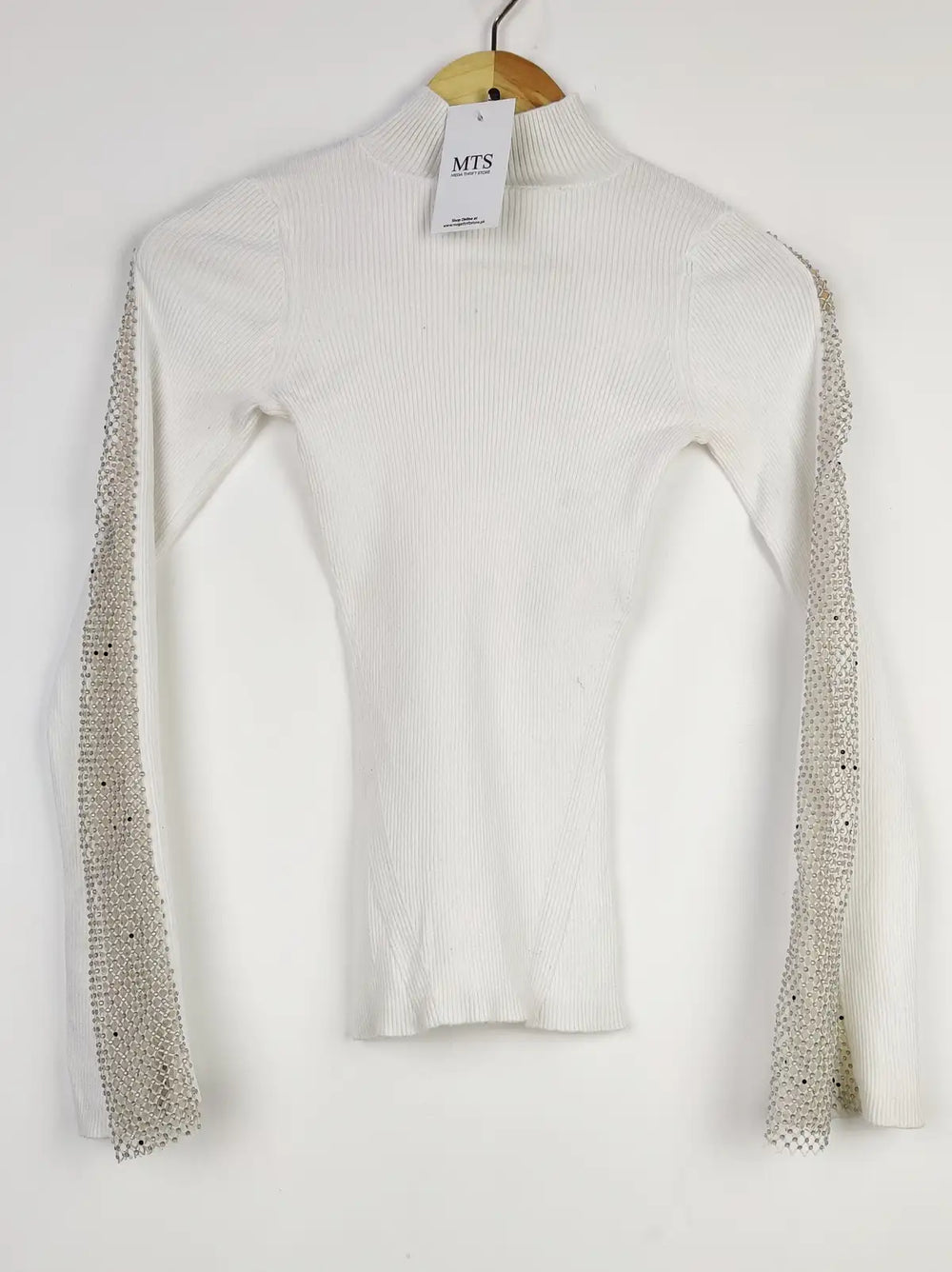 Buy online pre-used pre-loved 100% authentic & Original branded Mint Velvet (HT-2563) available in Pakistan. Top international brands avilable.