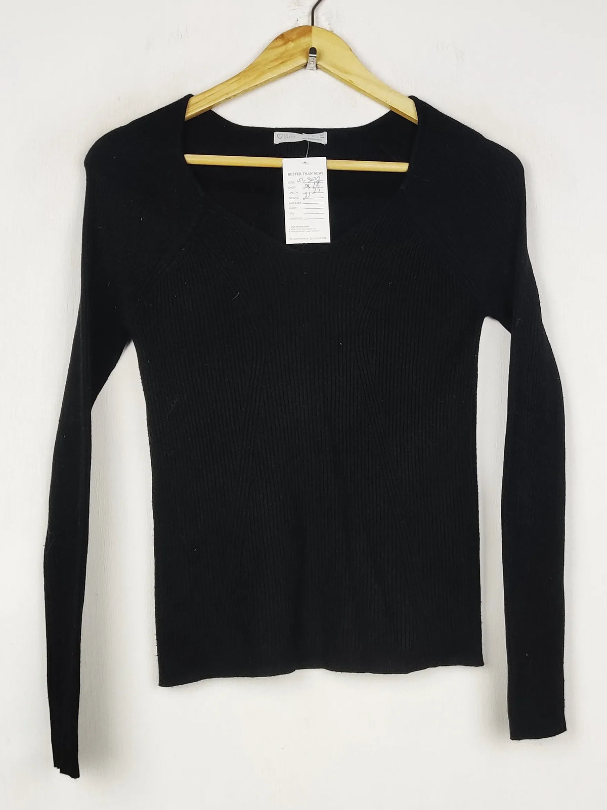Buy online pre-used pre-loved 100% authentic & Original branded Primark (HT-3032) available in Pakistan. Top international brands avilable.