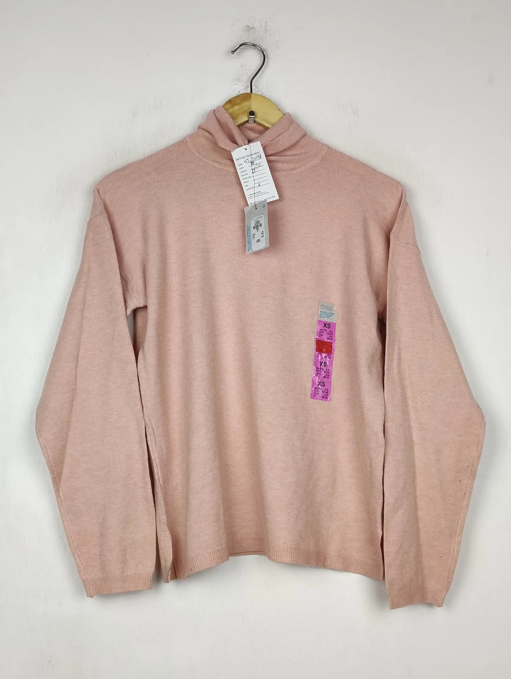Buy online pre-used pre-loved 100% authentic & Original branded Primark (HT-3048) available in Pakistan. Top international brands avilable.