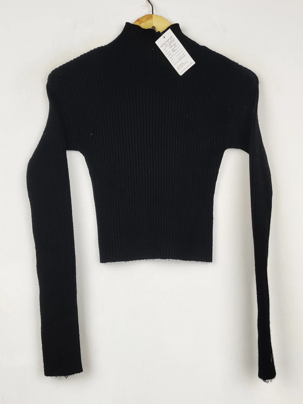 Buy online pre-used pre-loved 100% authentic & Original branded Zara (HT-3050) available in Pakistan. Top international brands avilable.