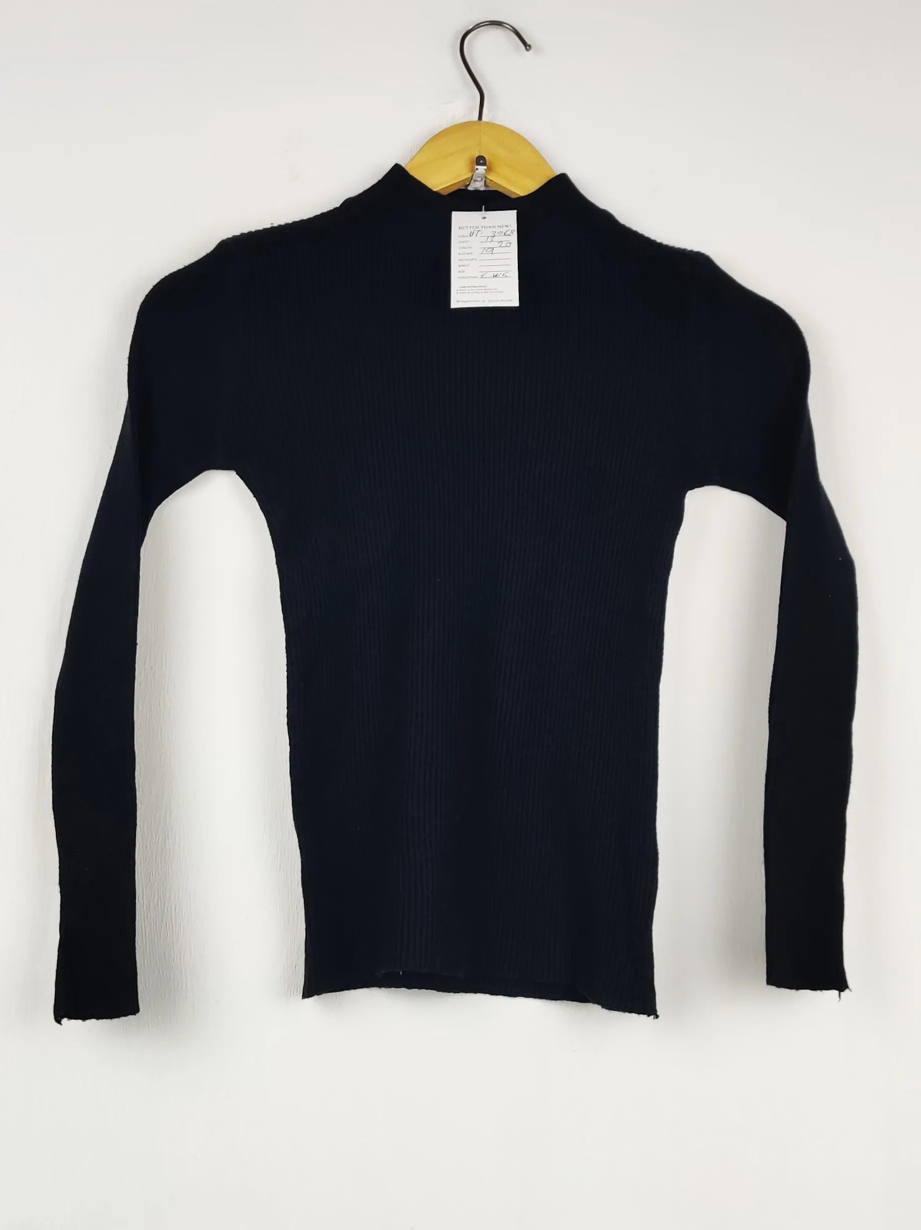 Buy online pre-used pre-loved 100% authentic & Original branded Shein (HT-3068) available in Pakistan. Top international brands avilable.