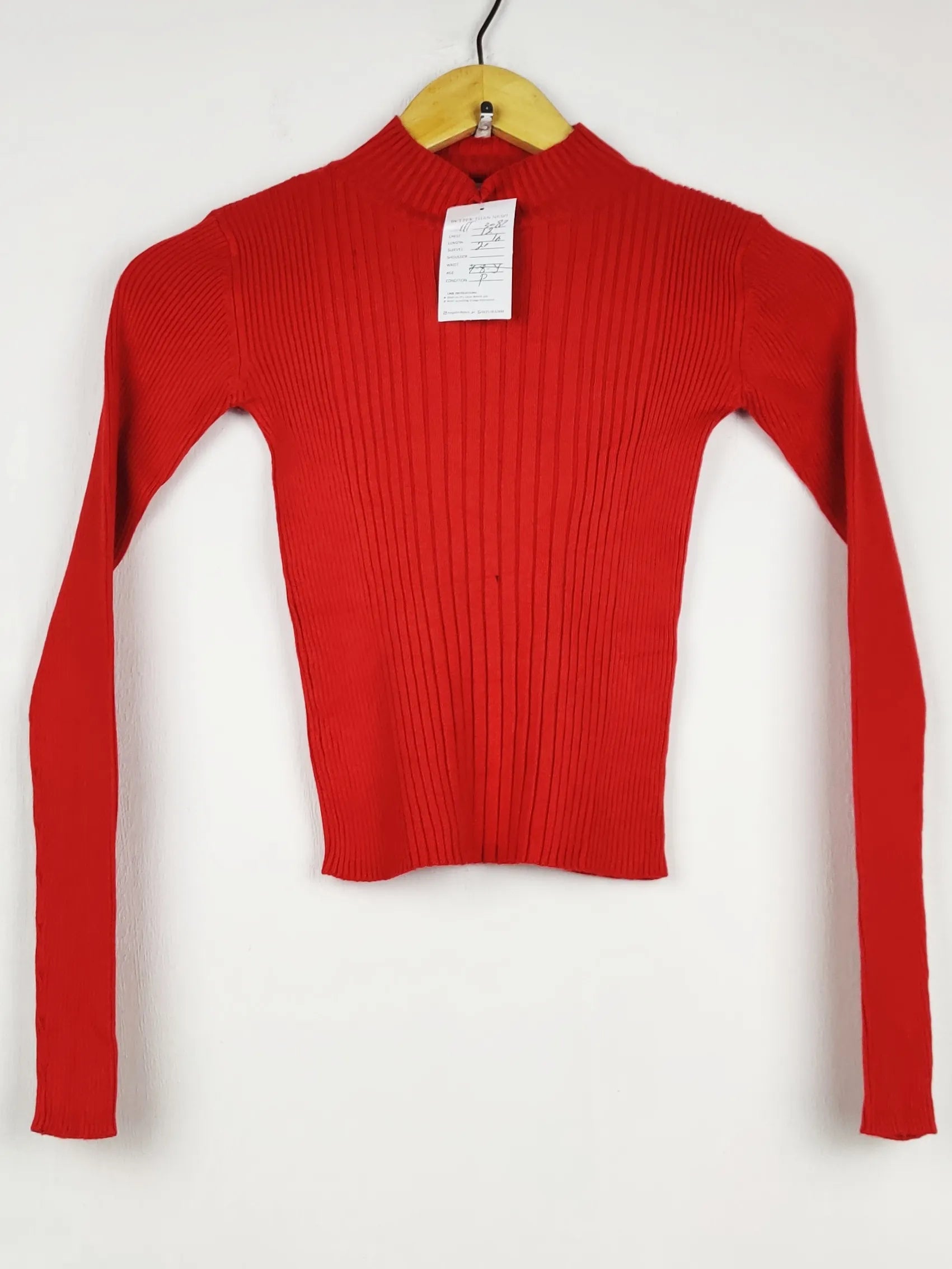 Buy online pre-used pre-loved 100% authentic & Original branded Pull & Bear (HT-3087) available in Pakistan. Top international brands avilable.