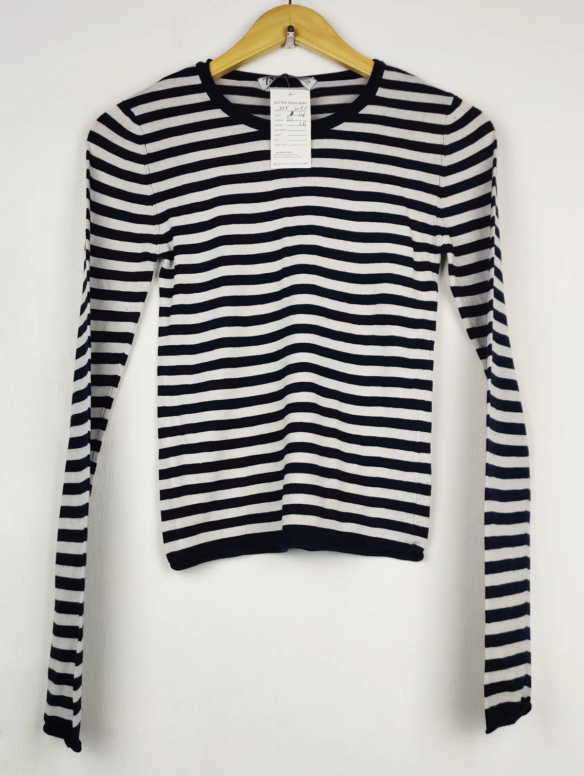 Buy online pre-used pre-loved 100% authentic & Original branded Zara (HT-3097) available in Pakistan. Top international brands avilable.