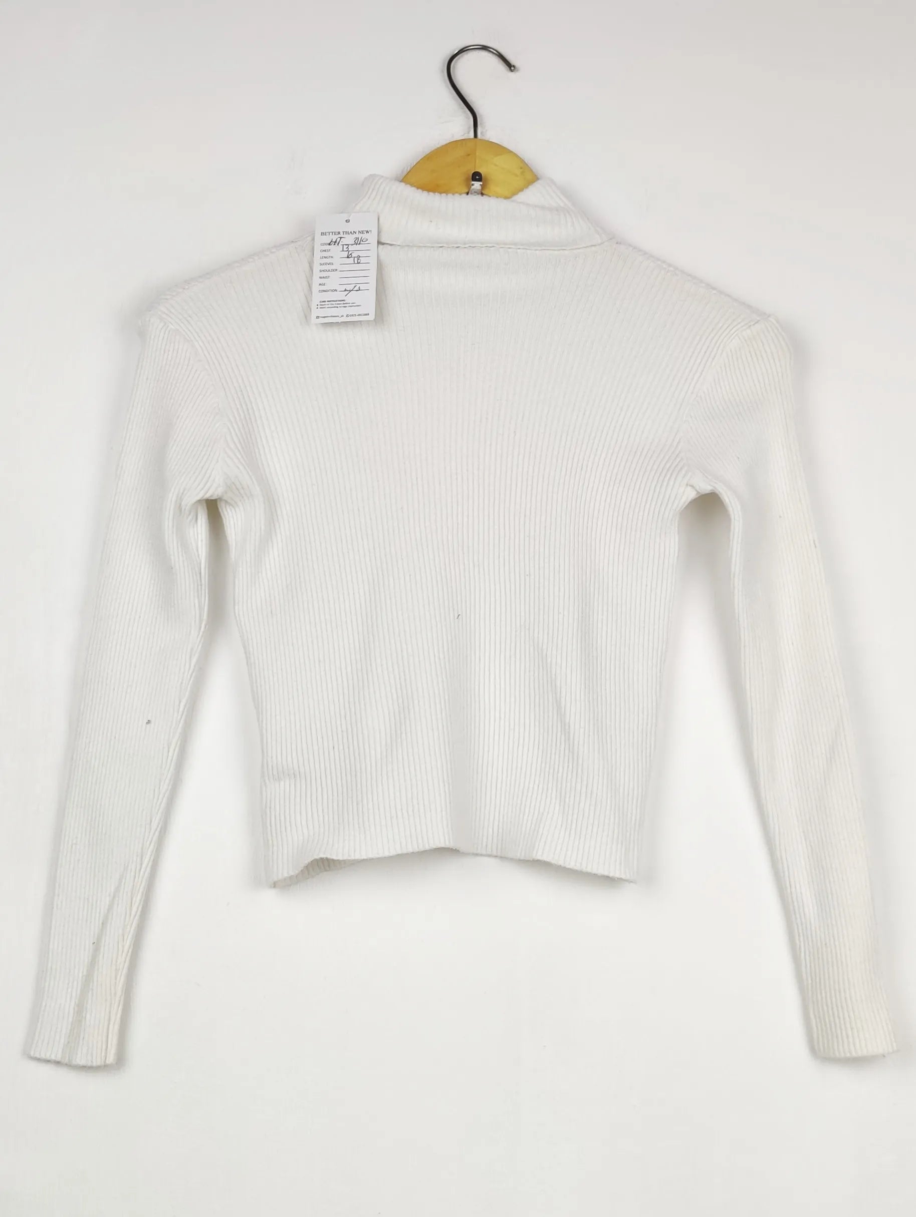 Buy online pre-used pre-loved 100% authentic & Original branded Dazy (HT-3110) available in Pakistan. Top international brands avilable.