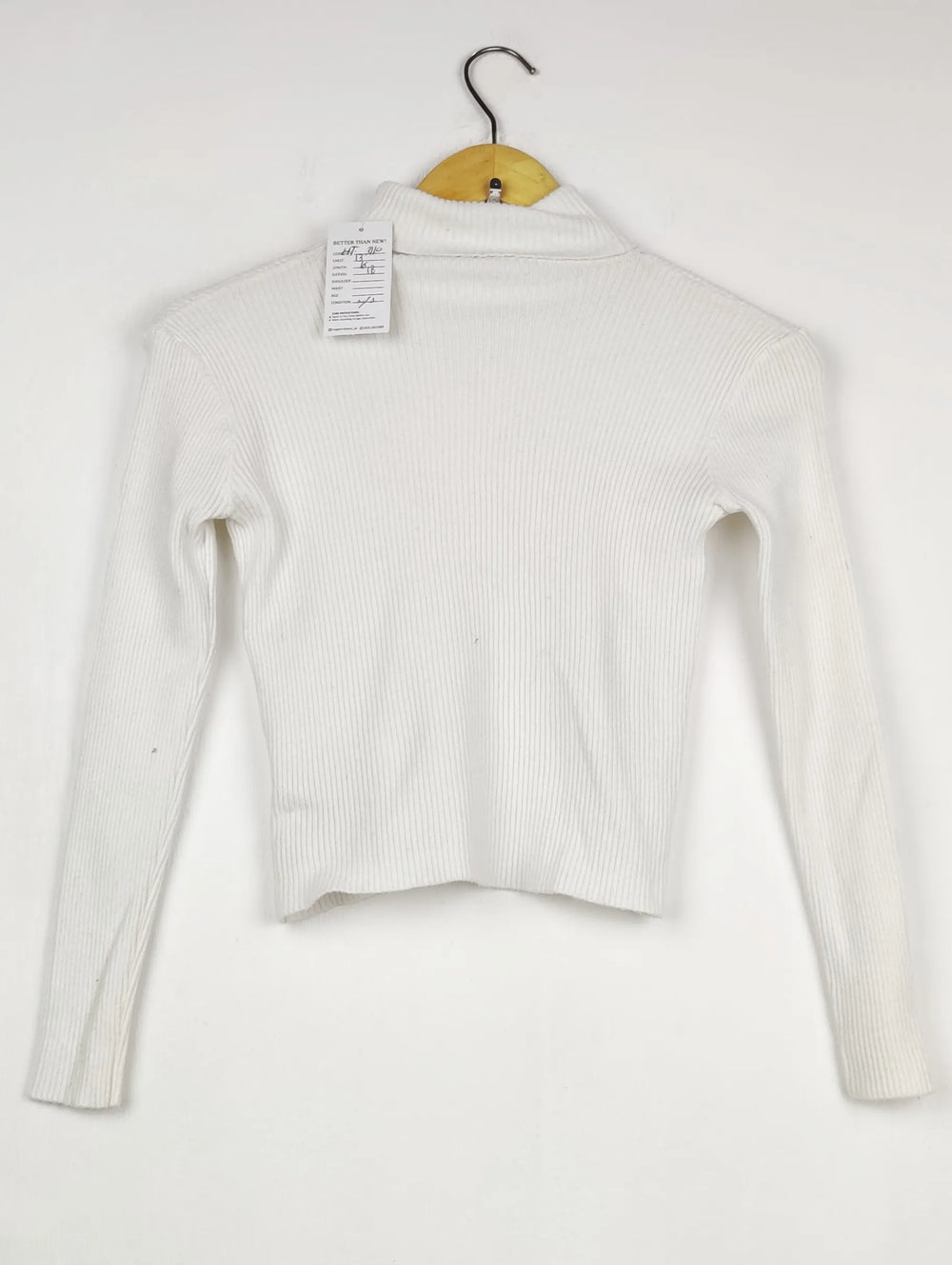 Buy online pre-used pre-loved 100% authentic & Original branded Dazy (HT-3110) available in Pakistan. Top international brands avilable.