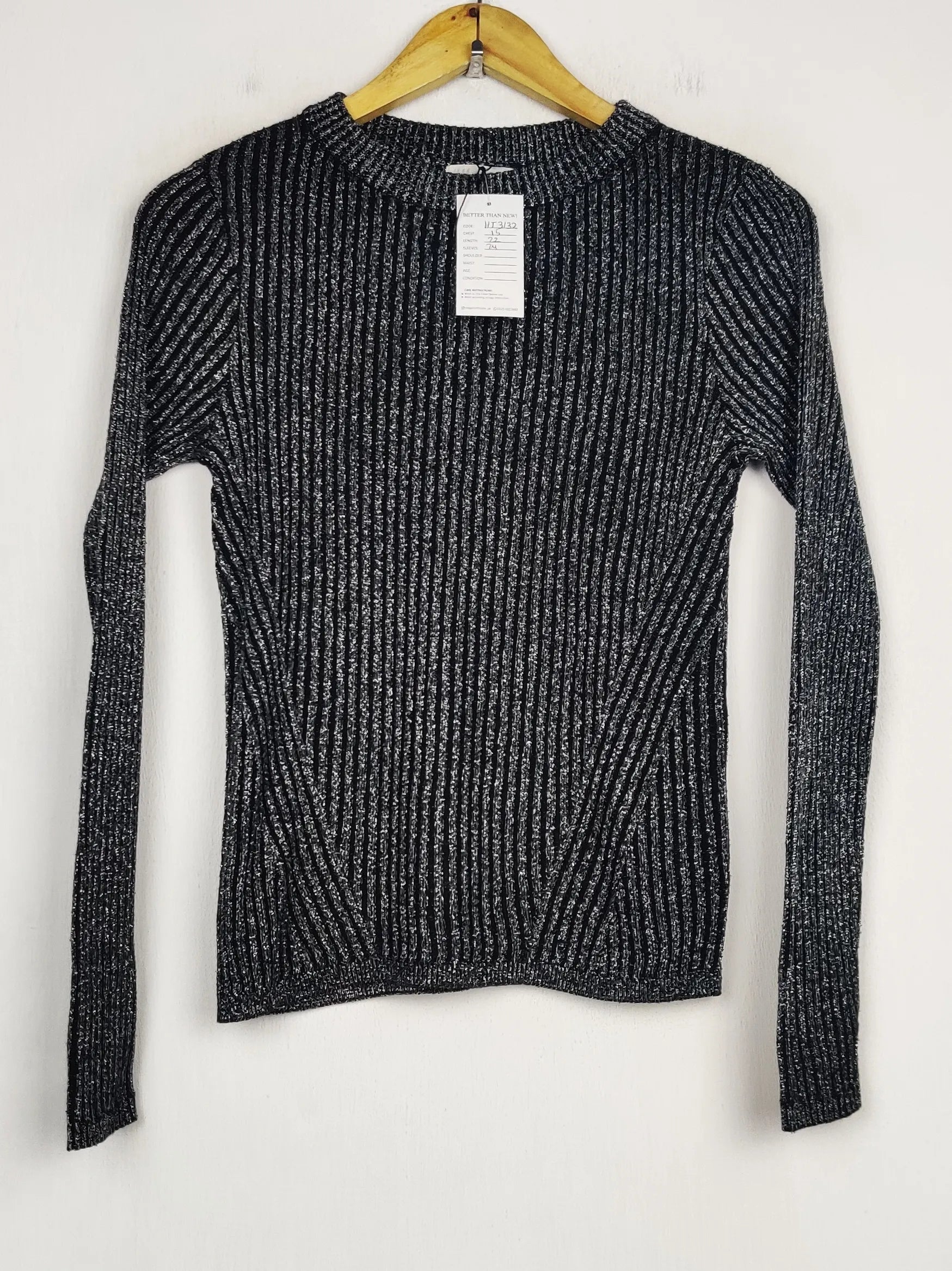 Buy online pre-used pre-loved 100% authentic & Original branded H&M (HT-3132) available in Pakistan. Top international brands avilable.