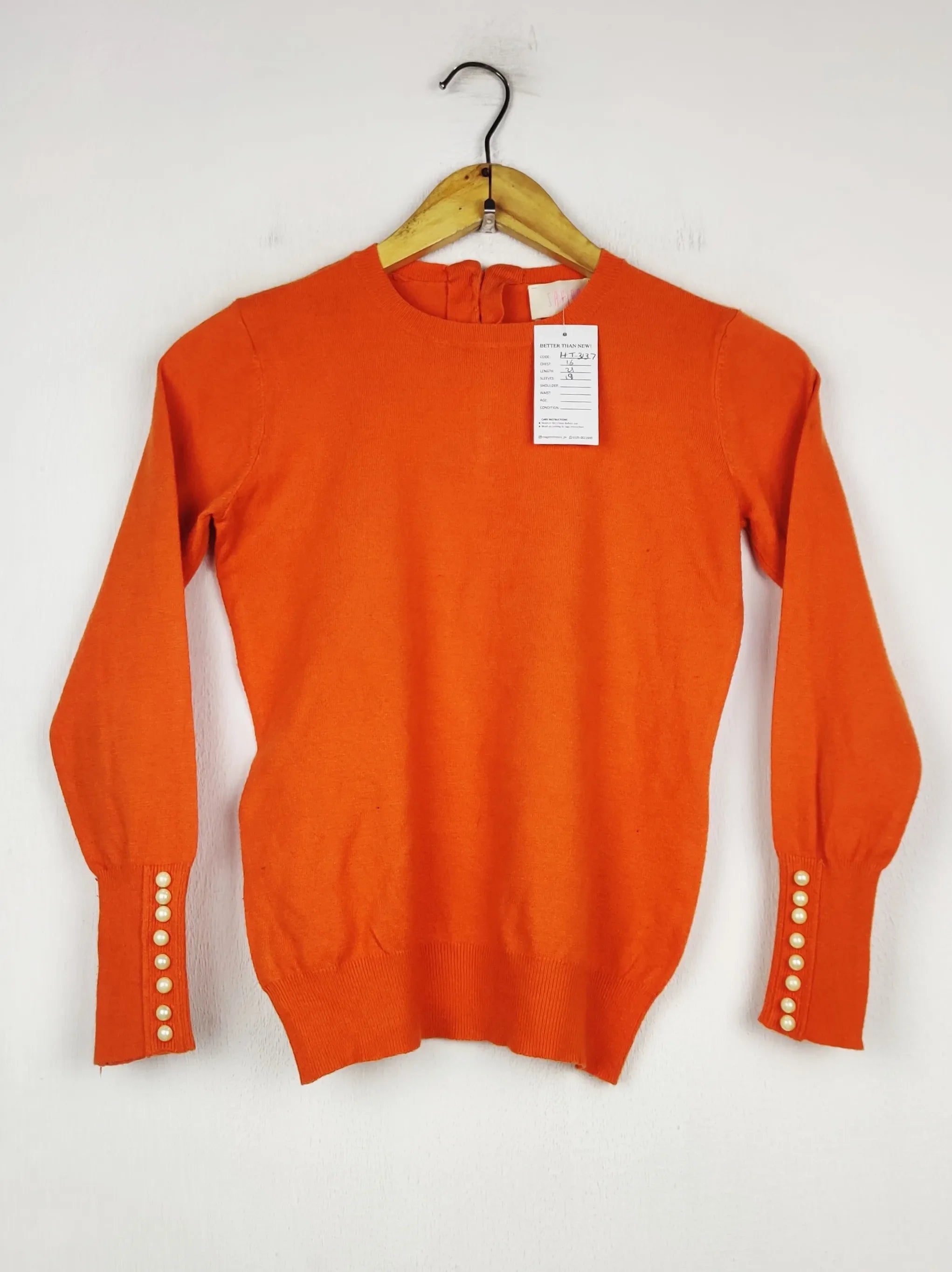 Buy online pre-used pre-loved 100% authentic & Original branded Savida (HT-3137) available in Pakistan. Top international brands avilable.