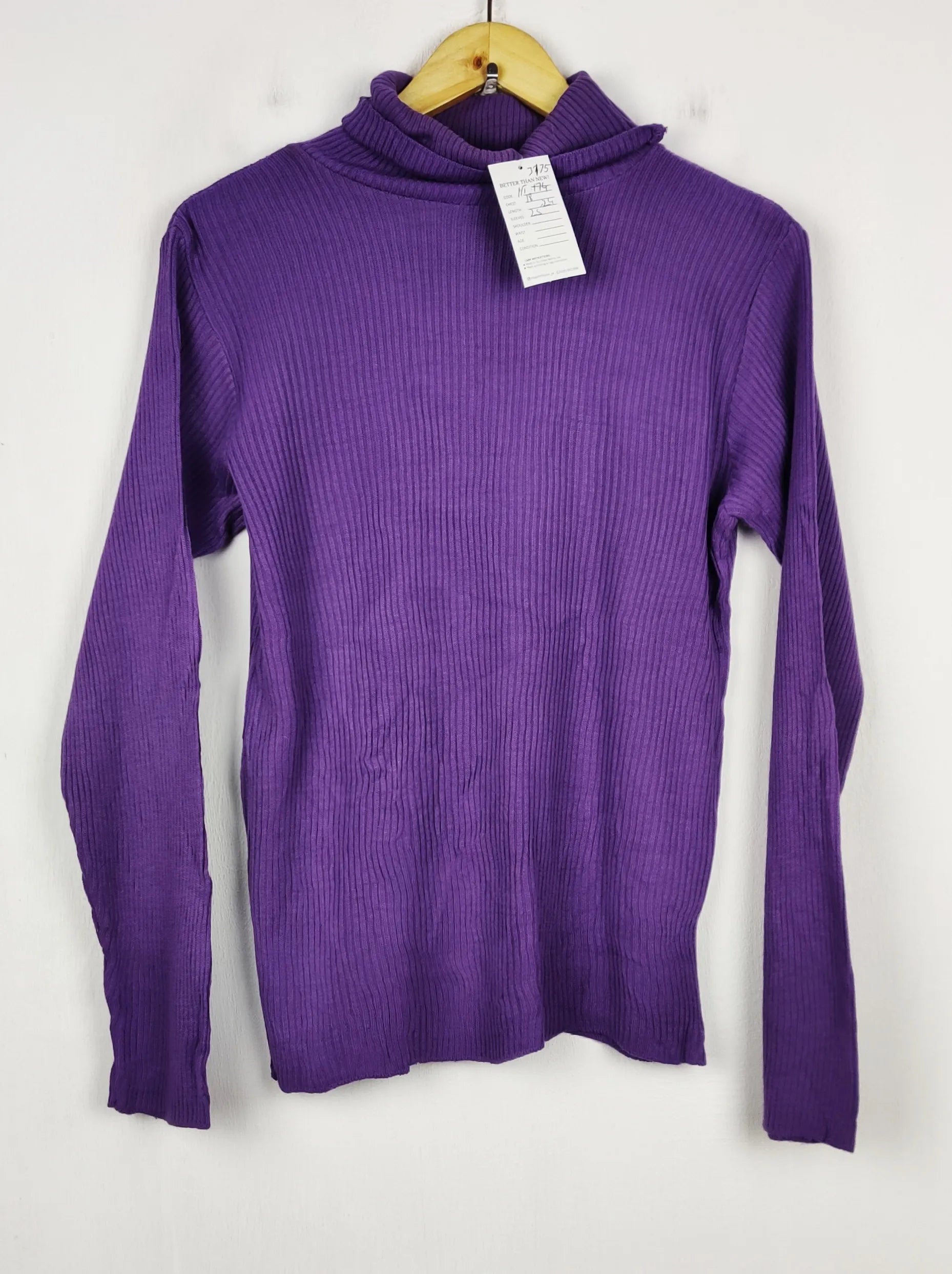 Buy online pre-used pre-loved 100% authentic & Original branded Unknown Brand (HT-3175) available in Pakistan. Top international brands avilable.