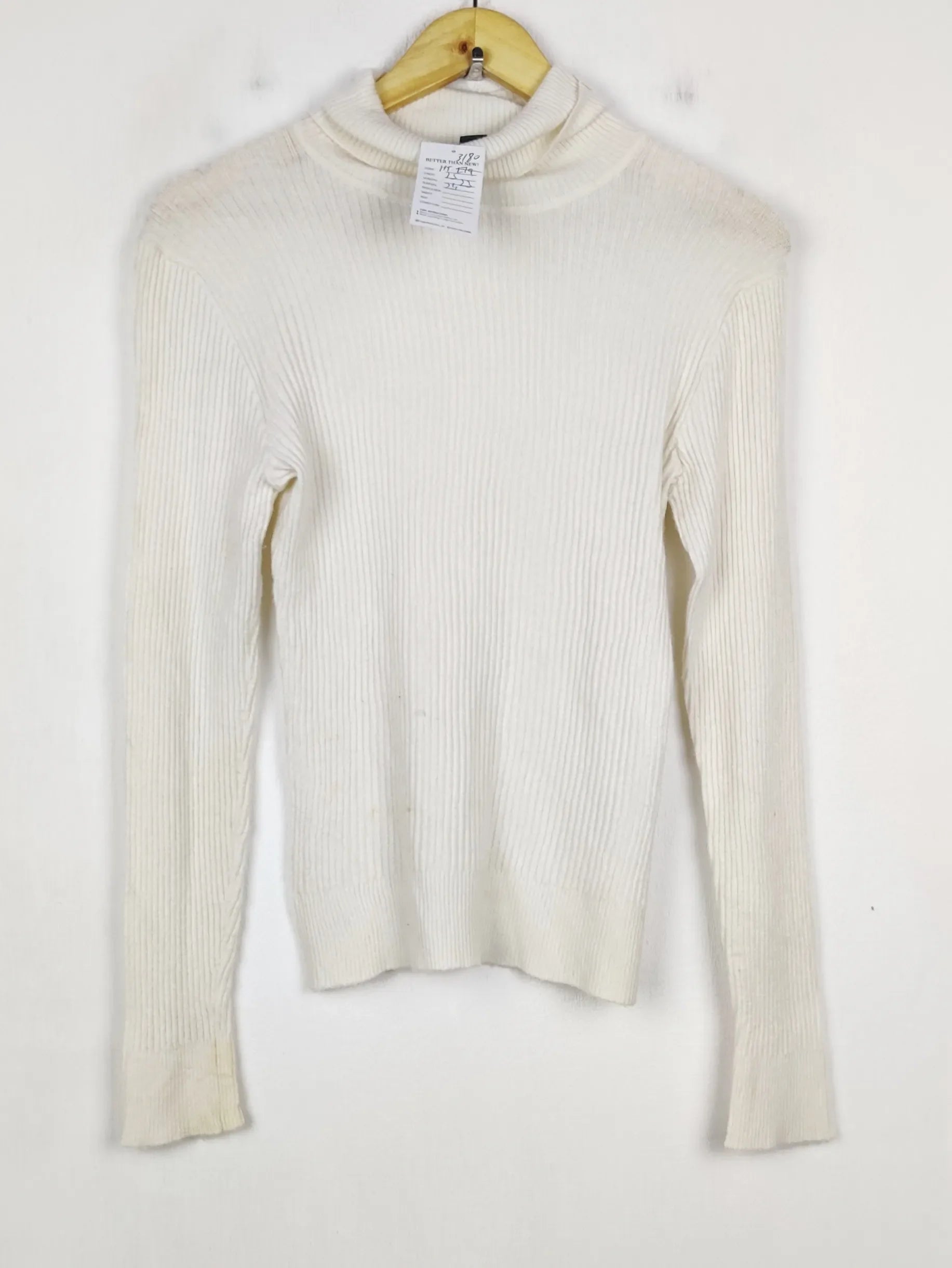 Buy online pre-used pre-loved 100% authentic & Original branded Primark (HT-3180) available in Pakistan. Top international brands avilable.