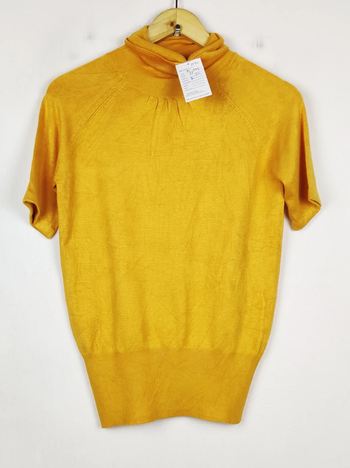 Buy online pre-used pre-loved 100% authentic & Original branded Unknown Brand (HT-3196) available in Pakistan. Top international brands avilable.