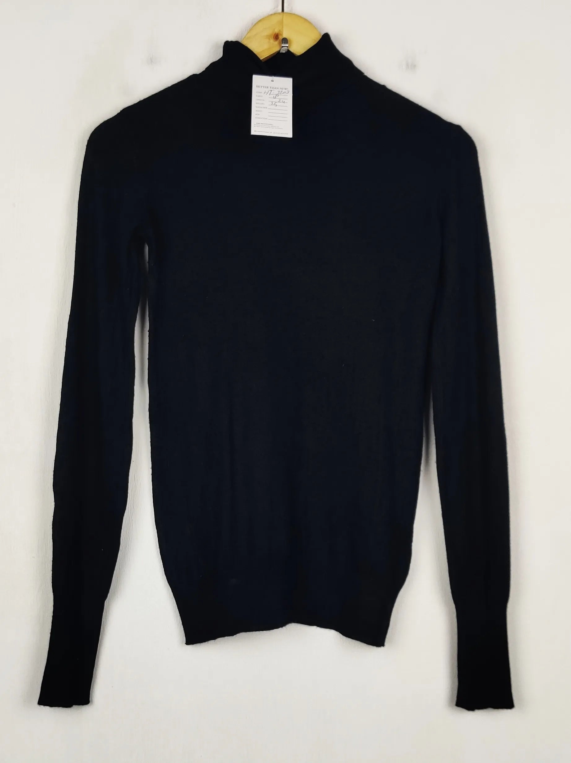 Buy online pre-used pre-loved 100% authentic & Original branded Dunnes Stores (HT-3203) available in Pakistan. Top international brands avilable.