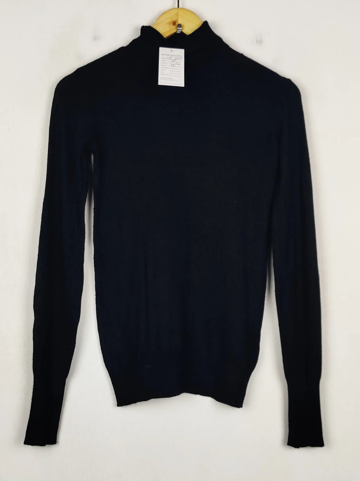Buy online pre-used pre-loved 100% authentic & Original branded Dunnes Stores (HT-3203) available in Pakistan. Top international brands avilable.