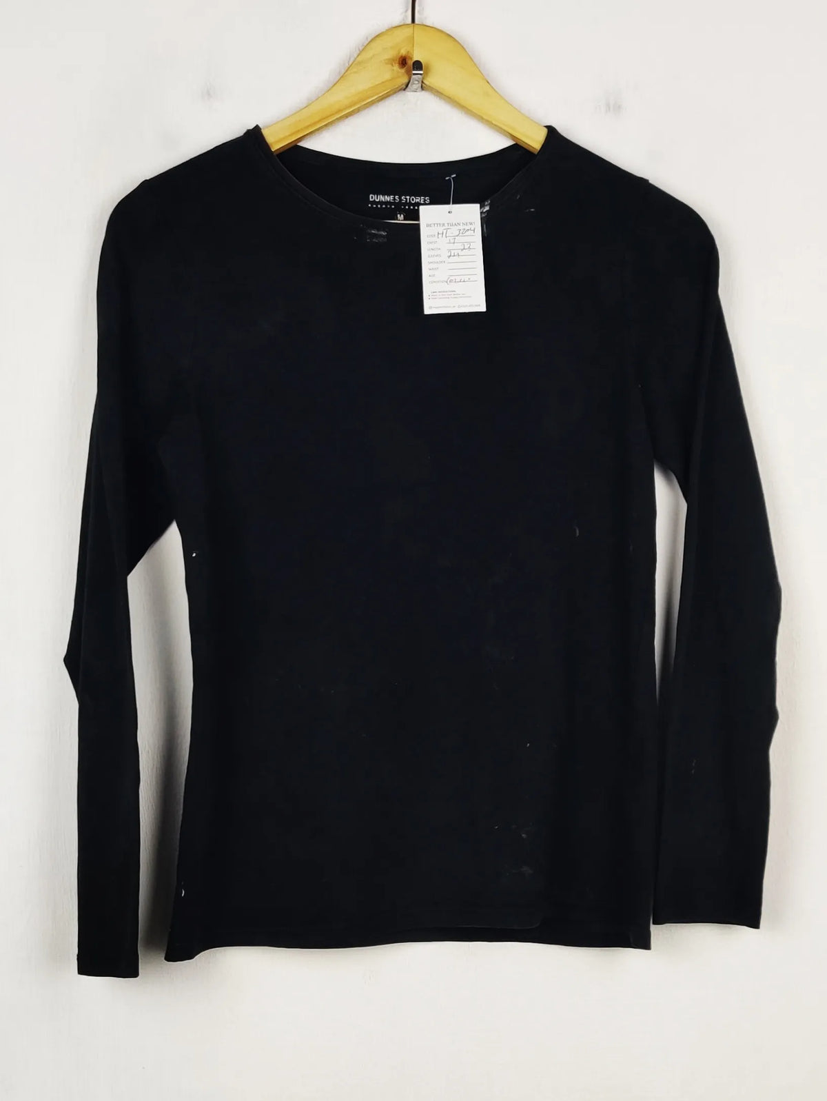 Buy online pre-used pre-loved 100% authentic & Original branded Dunnes Stores (HT-3204) available in Pakistan. Top international brands avilable.