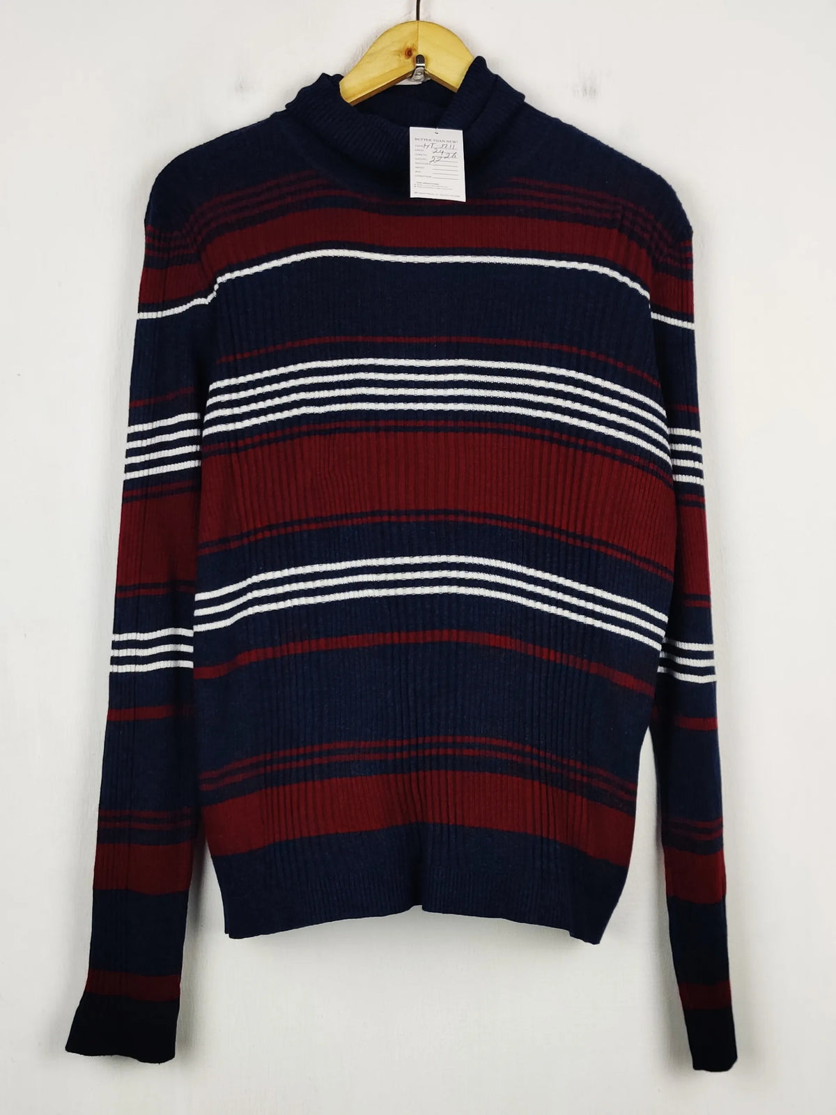 Buy online pre-used pre-loved 100% authentic & Original branded Red Herring (HT-3211) available in Pakistan. Top international brands avilable.