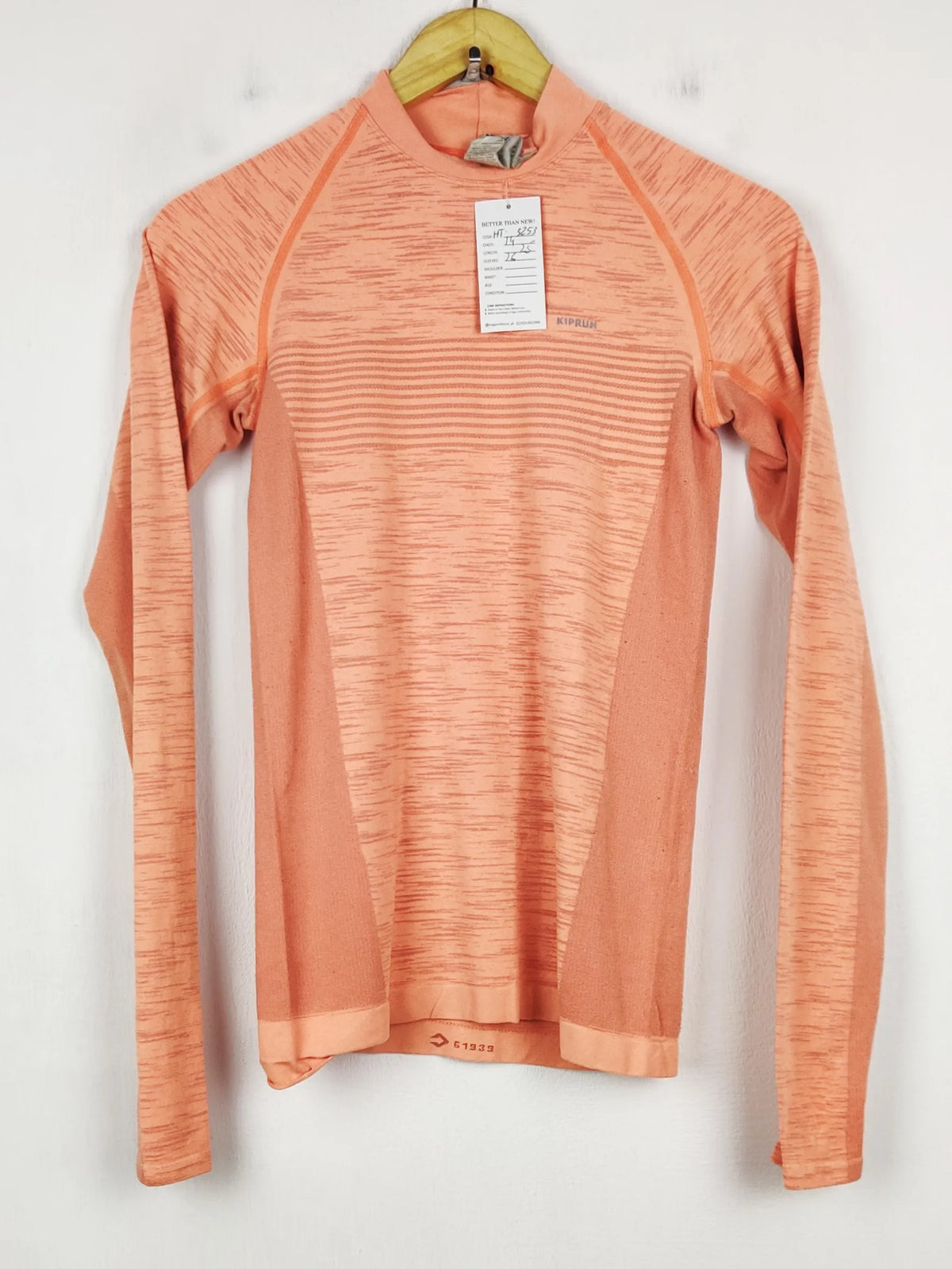 Buy online pre-used pre-loved 100% authentic & Original branded Zara (HT-3253) available in Pakistan. Top international brands avilable.