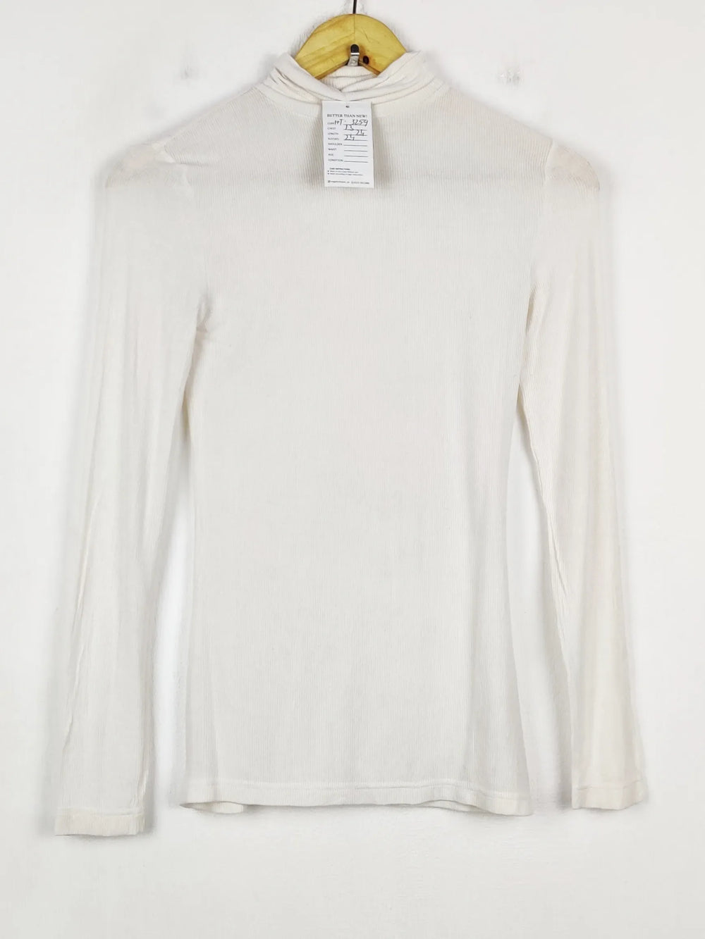 Buy online pre-used pre-loved 100% authentic & Original branded Unknown Brand (HT-3259) available in Pakistan. Top international brands avilable.