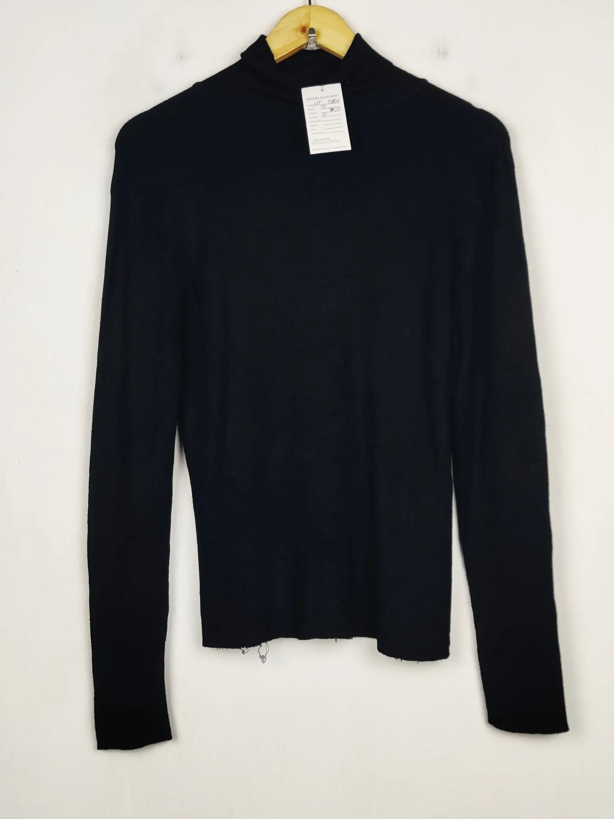 Buy online pre-used pre-loved 100% authentic & Original branded Primark (HT-3264) available in Pakistan. Top international brands avilable.