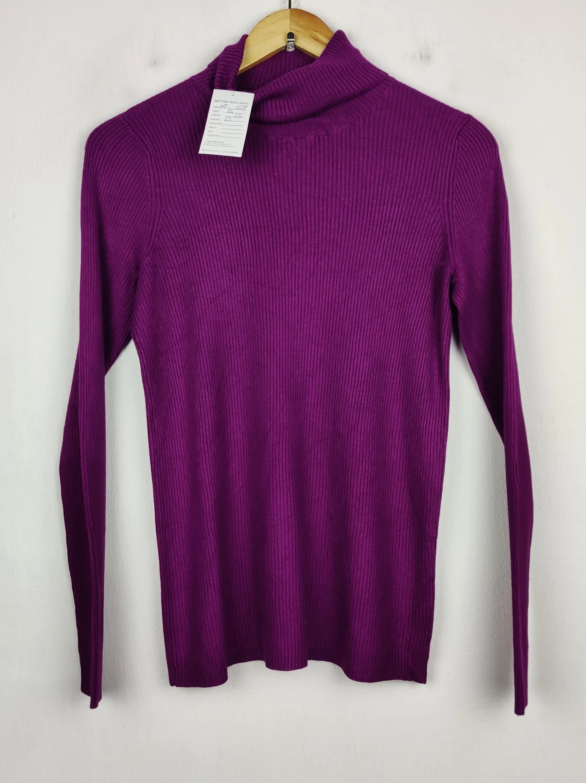 Buy online pre-used pre-loved 100% authentic & Original branded Unknown Brand (HT-3278) available in Pakistan. Top international brands avilable.
