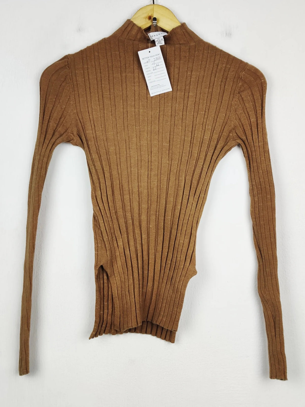 Buy online pre-used pre-loved 100% authentic & Original branded Topshop (HT-3366) available in Pakistan. Top international brands avilable.