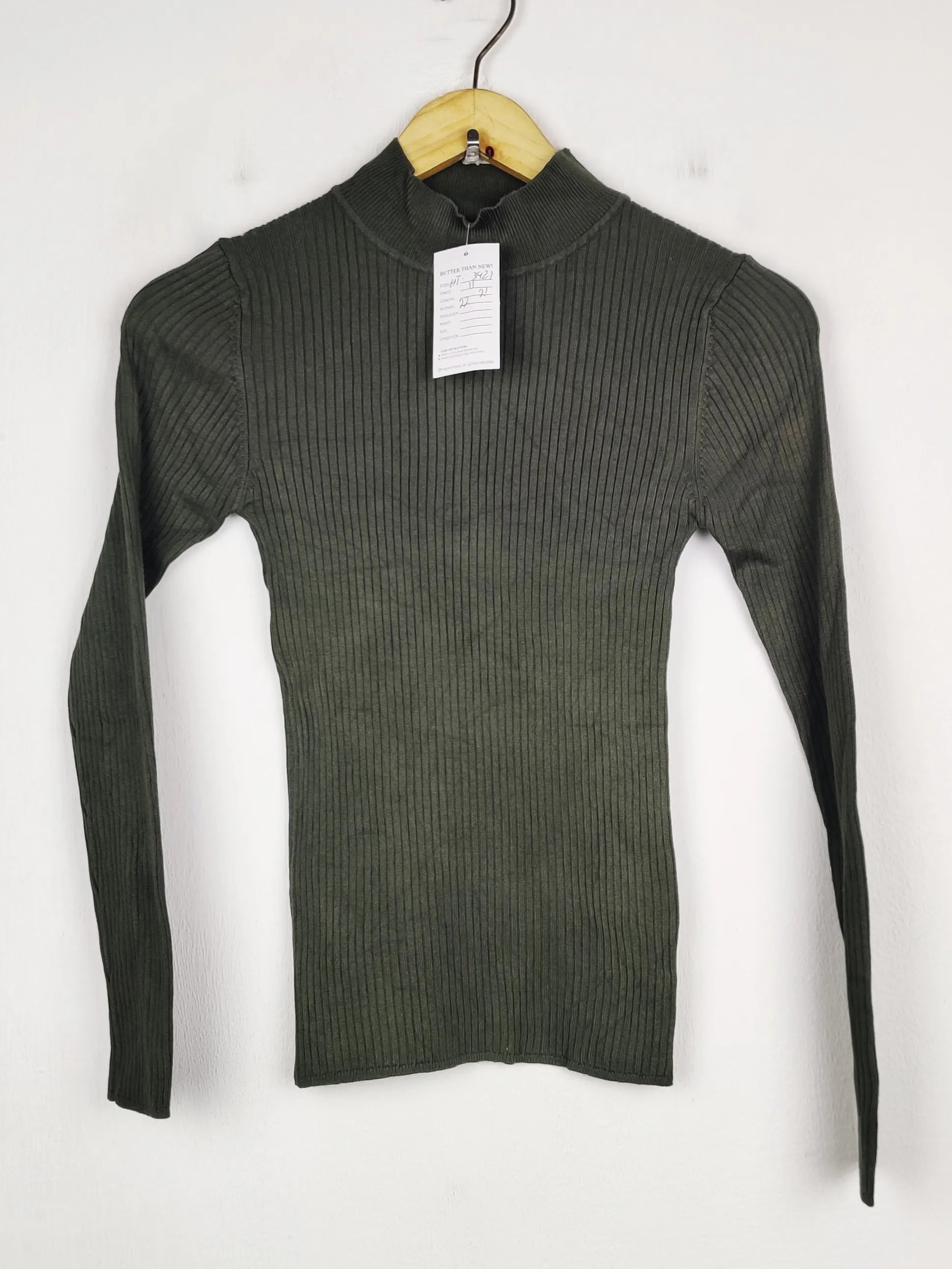 Buy online pre-used pre-loved 100% authentic & Original branded Unknown Brand (HT-3421) available in Pakistan. Top international brands avilable.