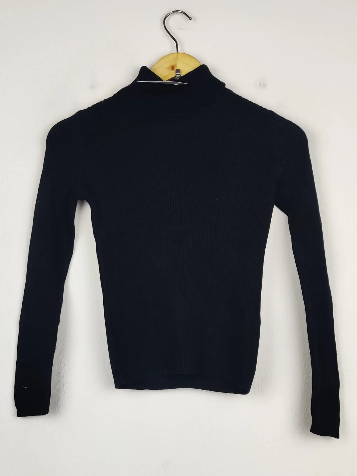 Buy online pre-used pre-loved 100% authentic & Original branded George (HT-3428) available in Pakistan. Top international brands avilable.
