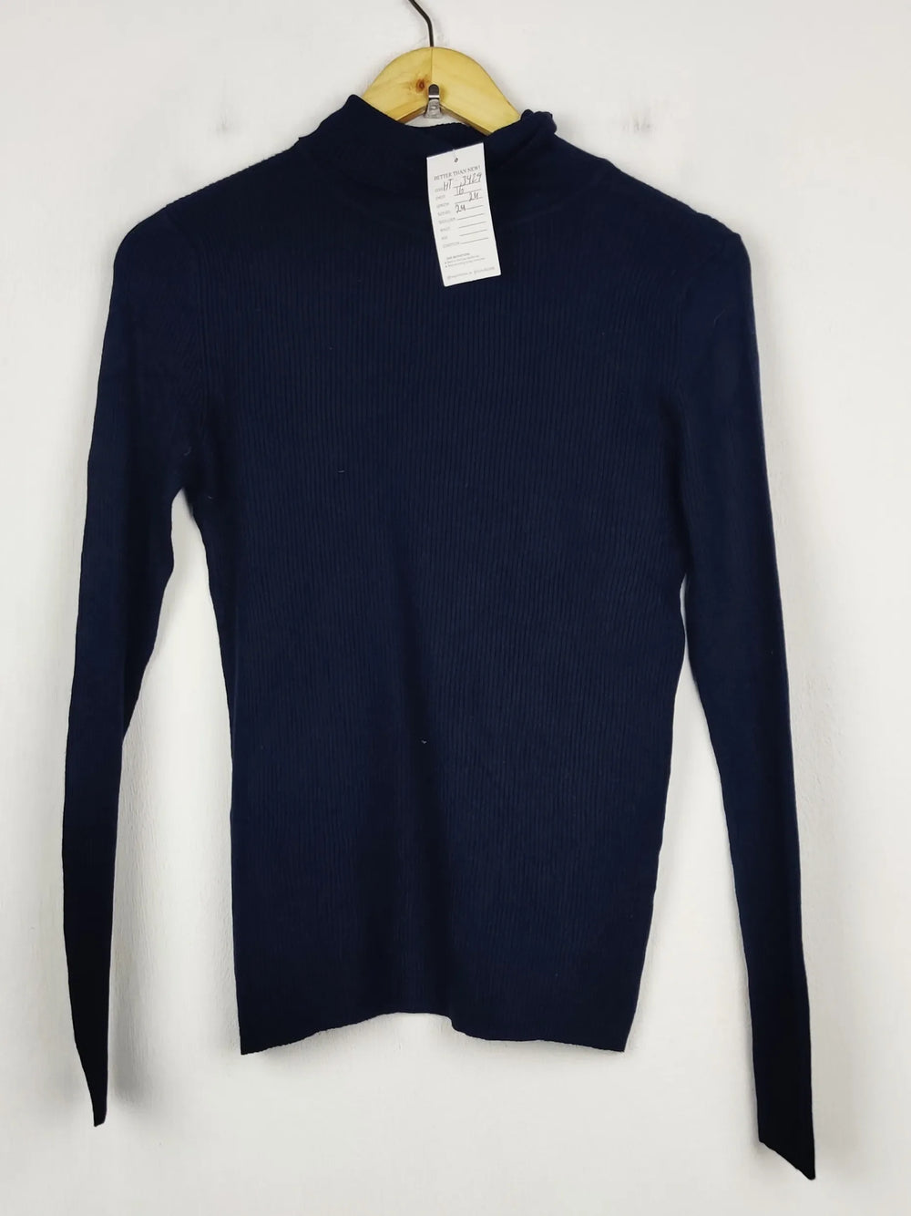 Buy online pre-used pre-loved 100% authentic & Original branded Marks & Spencer (HT-3429) available in Pakistan. Top international brands avilable.