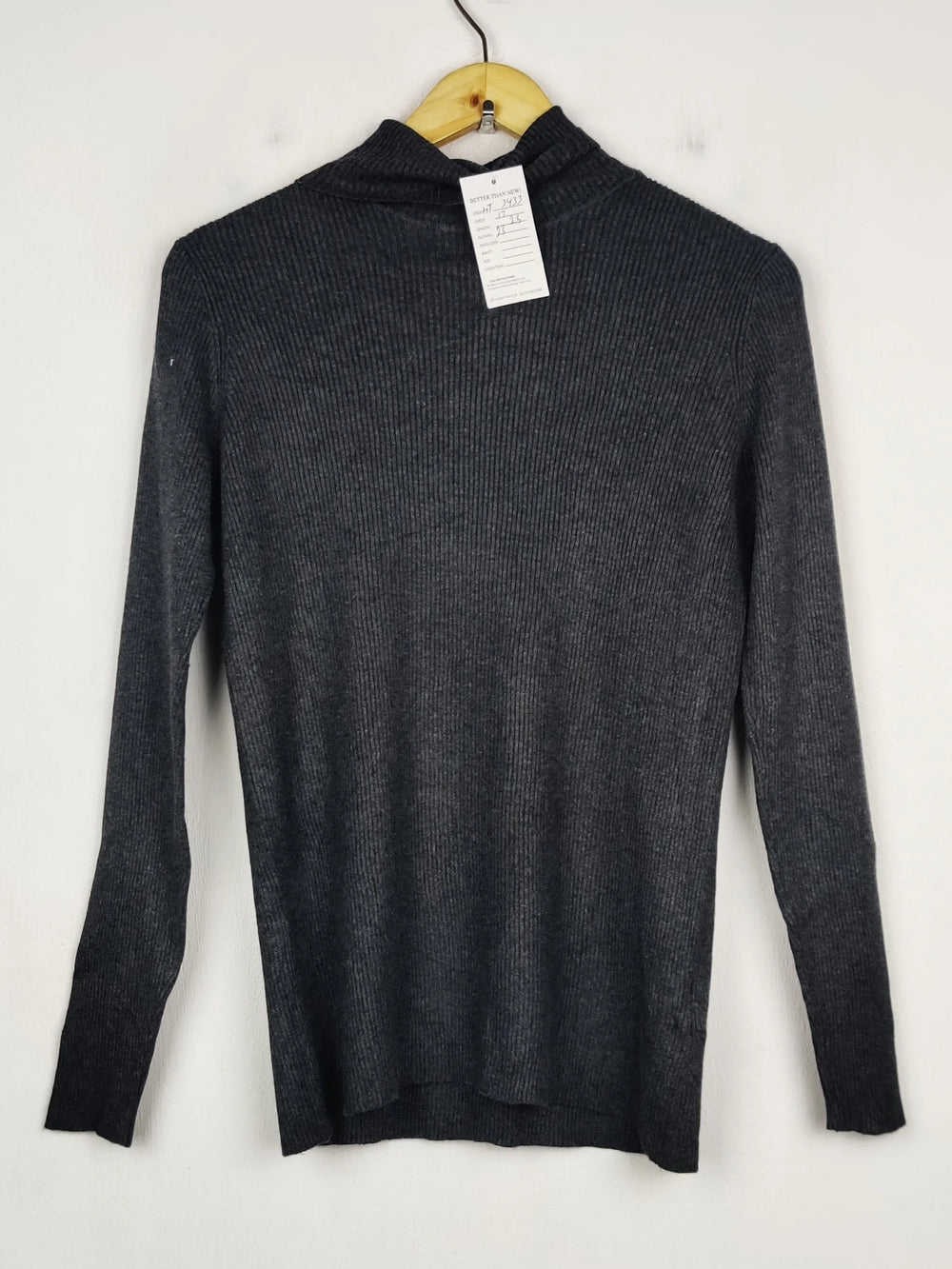 Buy online pre-used pre-loved 100% authentic & Original branded Marks & Spencer (HT-3433) available in Pakistan. Top international brands avilable.