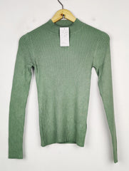Buy online pre-used pre-loved 100% authentic & Original branded Primark (HT-3440) available in Pakistan. Top international brands avilable.