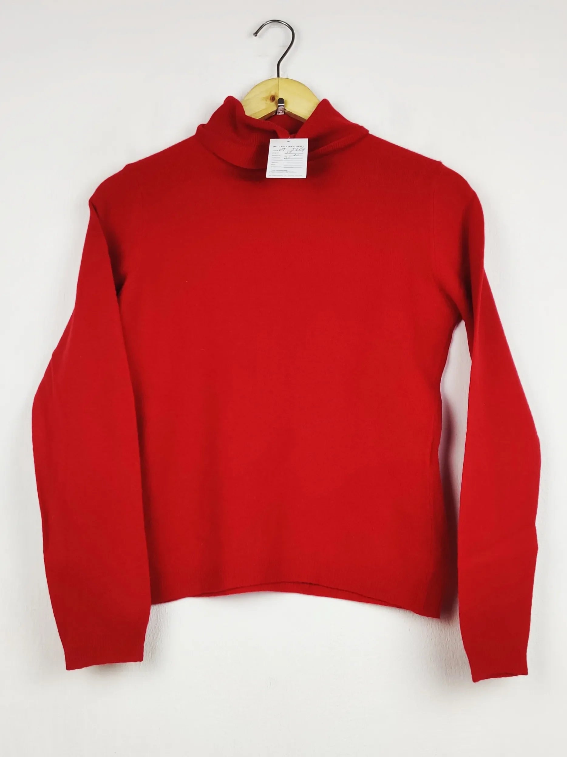 Buy online pre-used pre-loved 100% authentic & Original branded Benetton (HT-3469) available in Pakistan. Top international brands avilable.