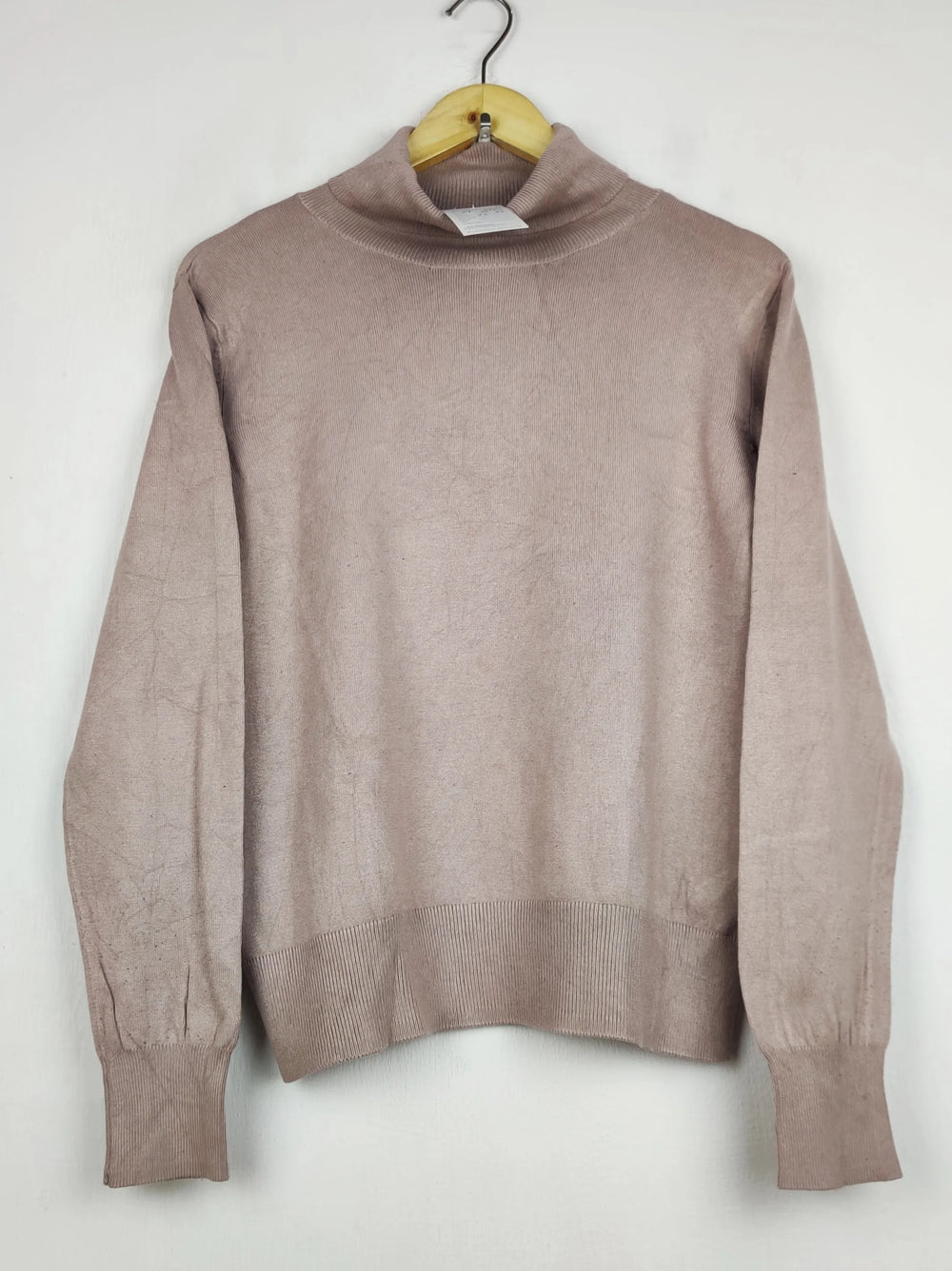 Buy online pre-used pre-loved 100% authentic & Original branded H&M (HT-3486) available in Pakistan. Top international brands avilable.