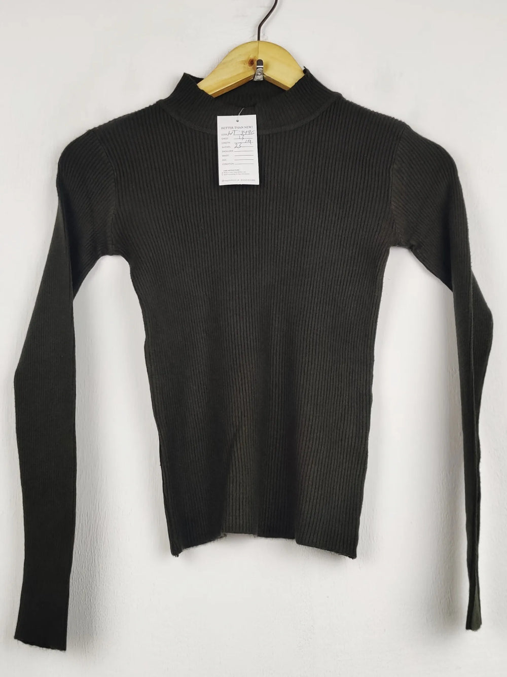 Buy online pre-used pre-loved 100% authentic & Original branded Shein (HT-3496) available in Pakistan. Top international brands avilable.
