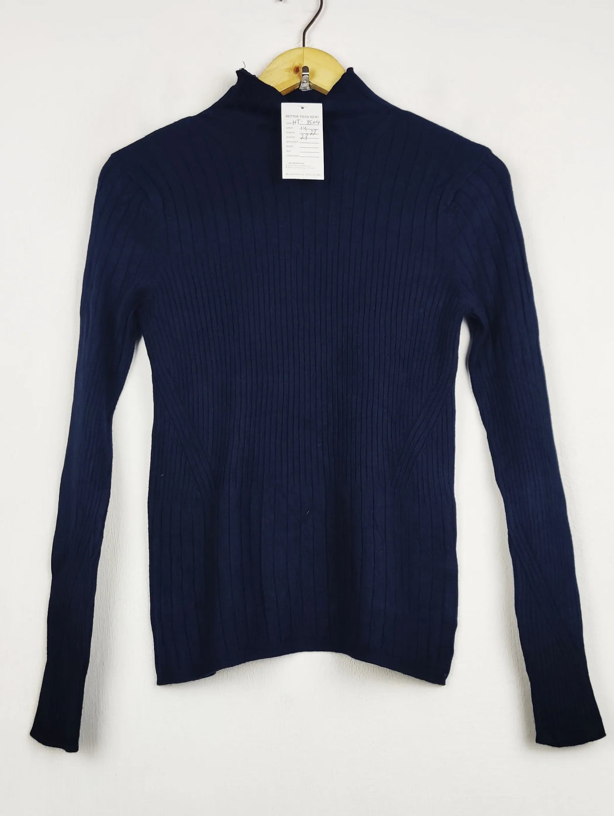 Buy online pre-used pre-loved 100% authentic & Original branded Marks & Spencer (HT-3504) available in Pakistan. Top international brands avilable.