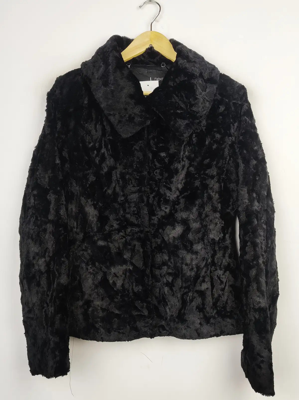 Buy online pre-used pre-loved 100% authentic & Original branded Next (JKT-1001) available in Pakistan. Top international brands avilable.