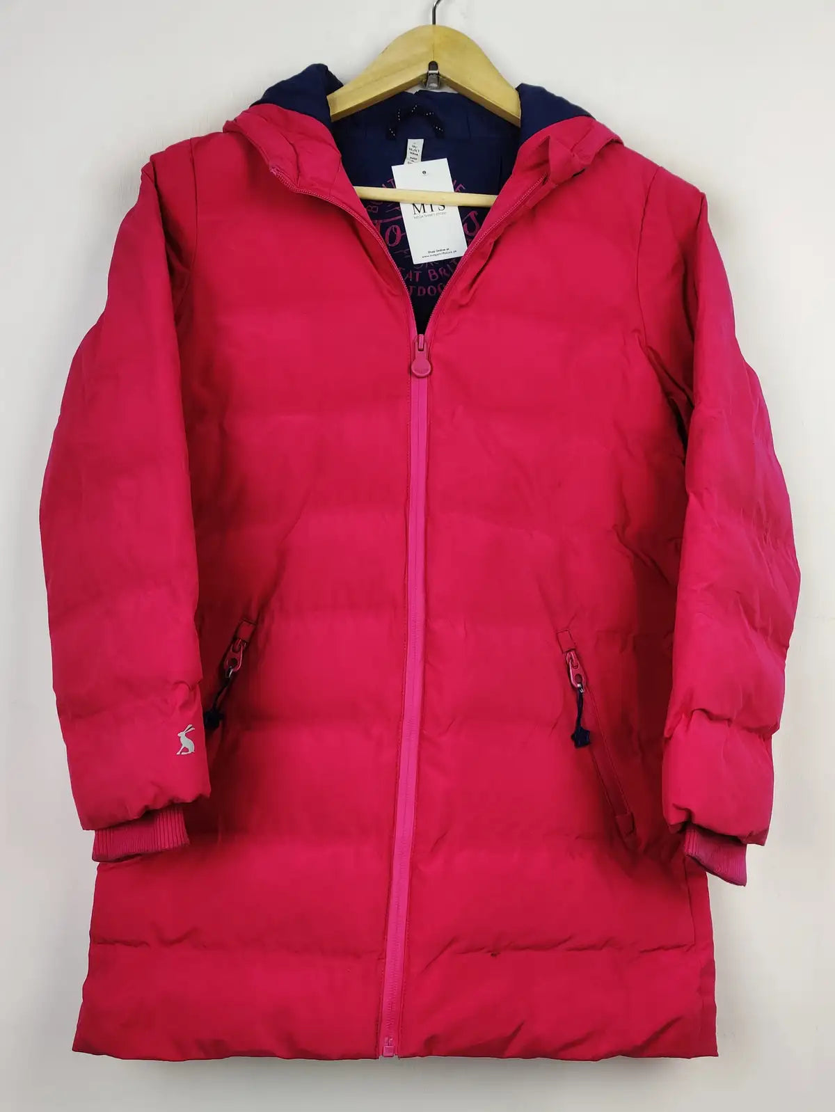Buy online pre-used pre-loved 100% authentic & Original branded Joules (JKT-1006) available in Pakistan. Top international brands avilable.