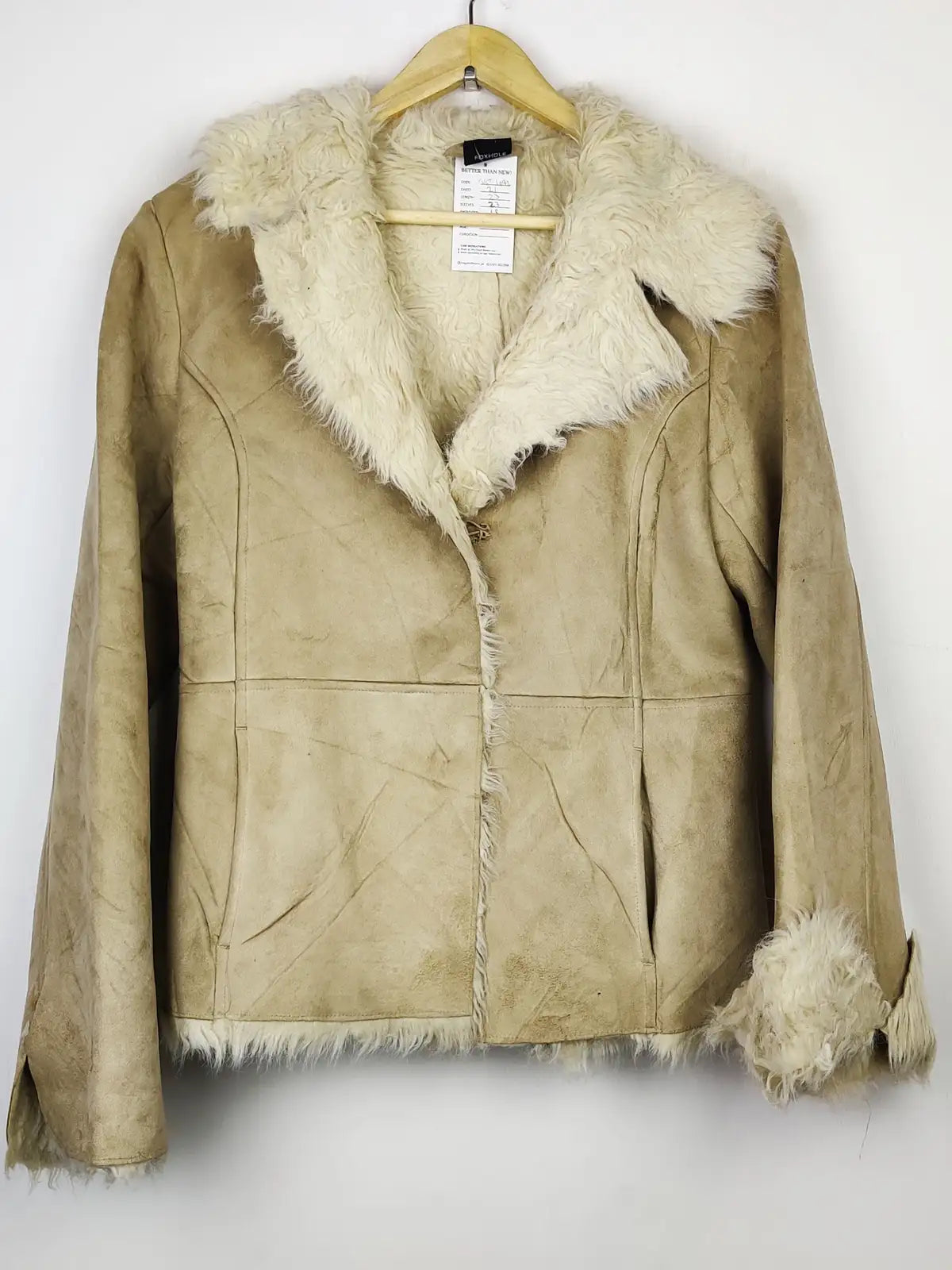 Buy online pre-used pre-loved 100% authentic & Original branded Foxhole (JKT-1092) available in Pakistan. Top international brands avilable.