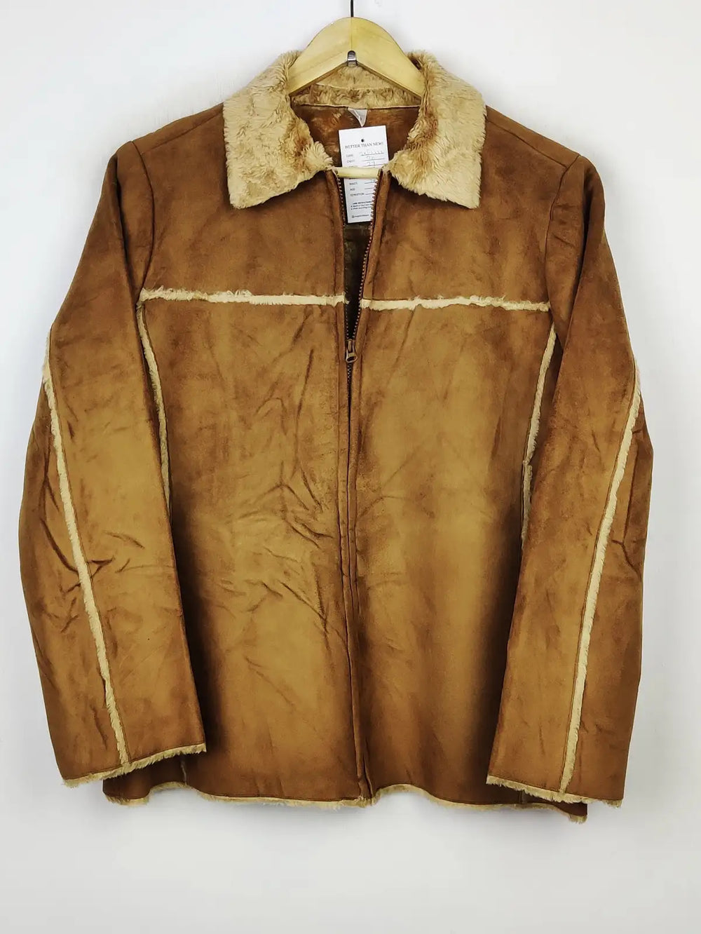 Buy online pre-used pre-loved 100% authentic & Original branded Unknown Brand (JKT-1111) available in Pakistan. Top international brands avilable.