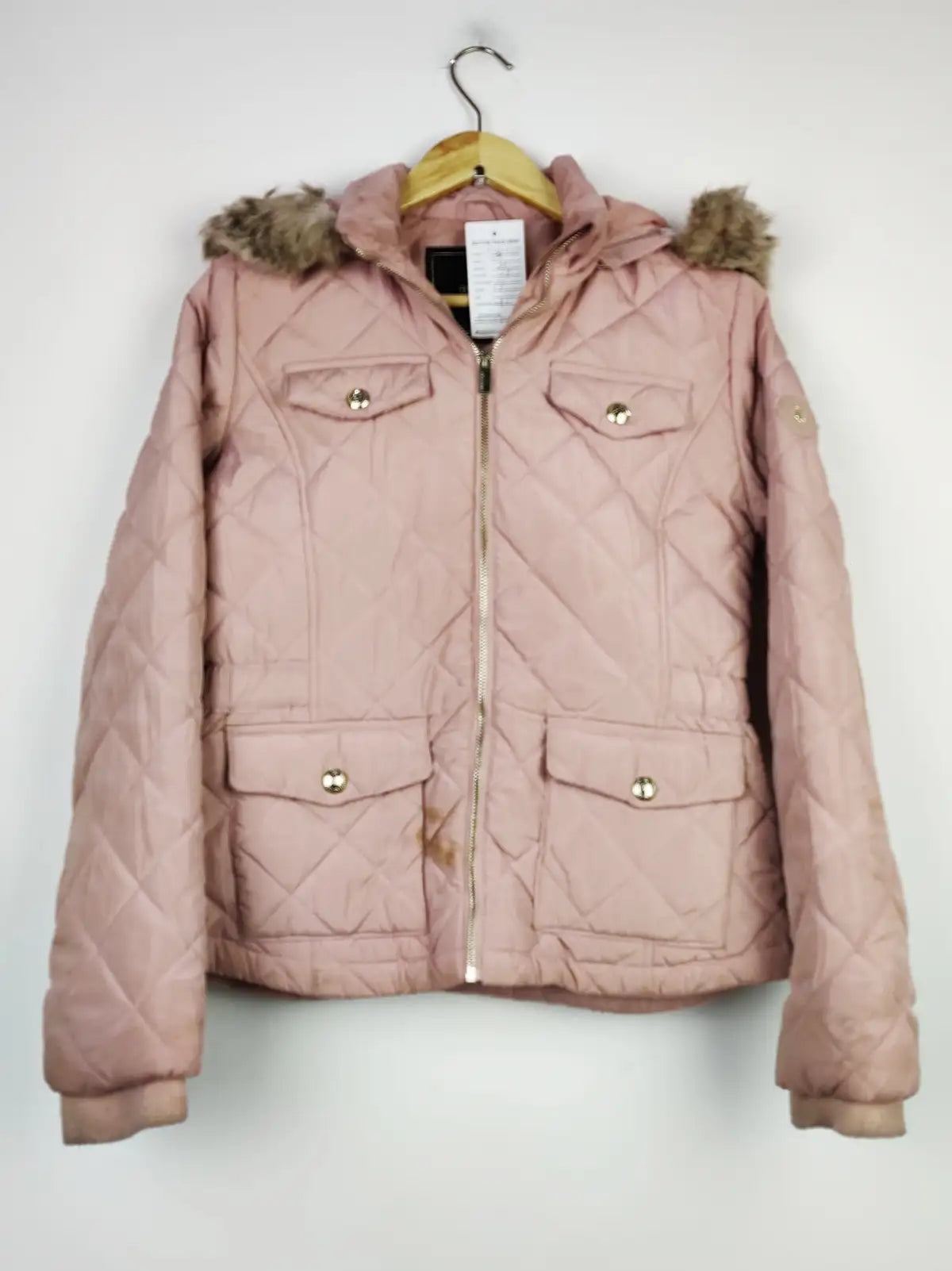 Buy online pre-used pre-loved 100% authentic & Original branded River Island (JKT-1133) available in Pakistan. Top international brands avilable.